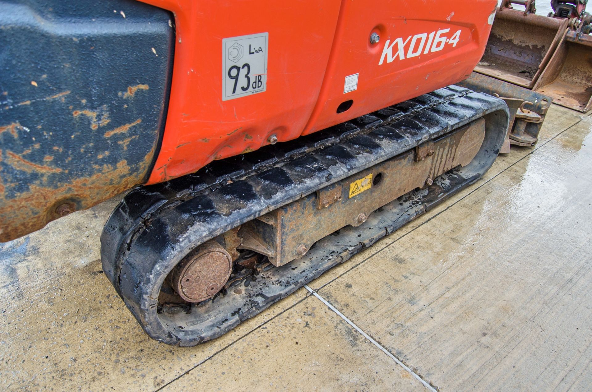 Kubota KX016-4 1.5 tonne rubber tracked mini excavator Year: 2017 S/N: 61046 Recorded Hours: 1556 - Image 11 of 26