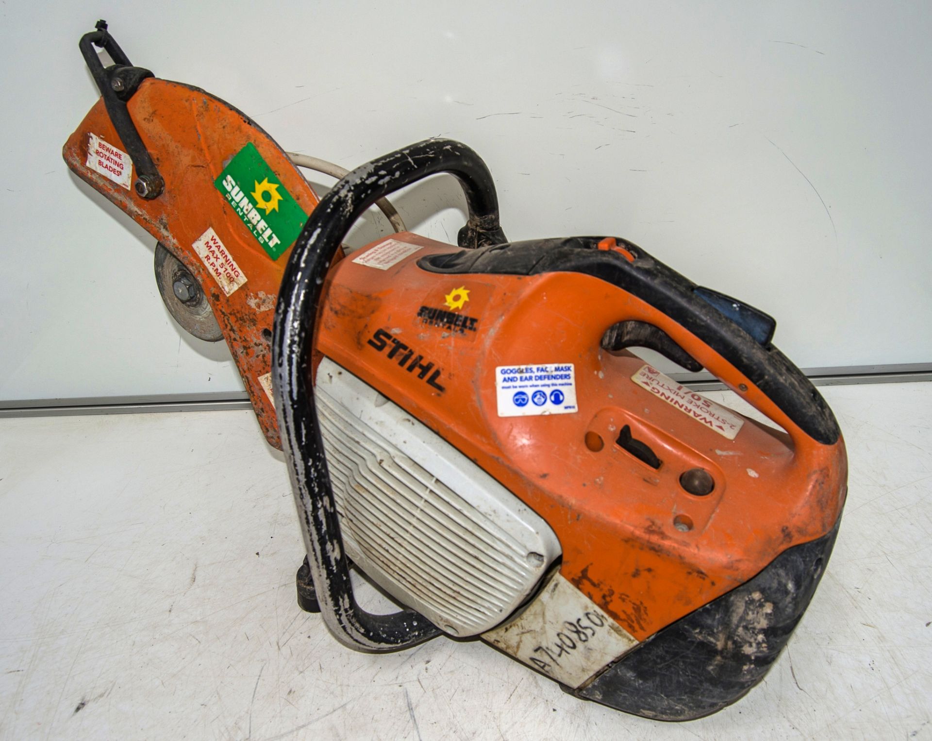 Stihl TS410 petrol driven cut off saw ** Pull cord missing ** A740850 - Image 2 of 2