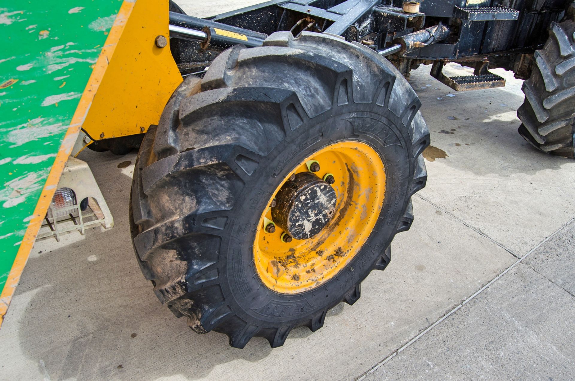 JCB 6TFT 6 tonne straight skip dumper Year: 2015 S/N: EFFRK6790 Recorded Hours: 1725 c/w V5 - Image 14 of 25