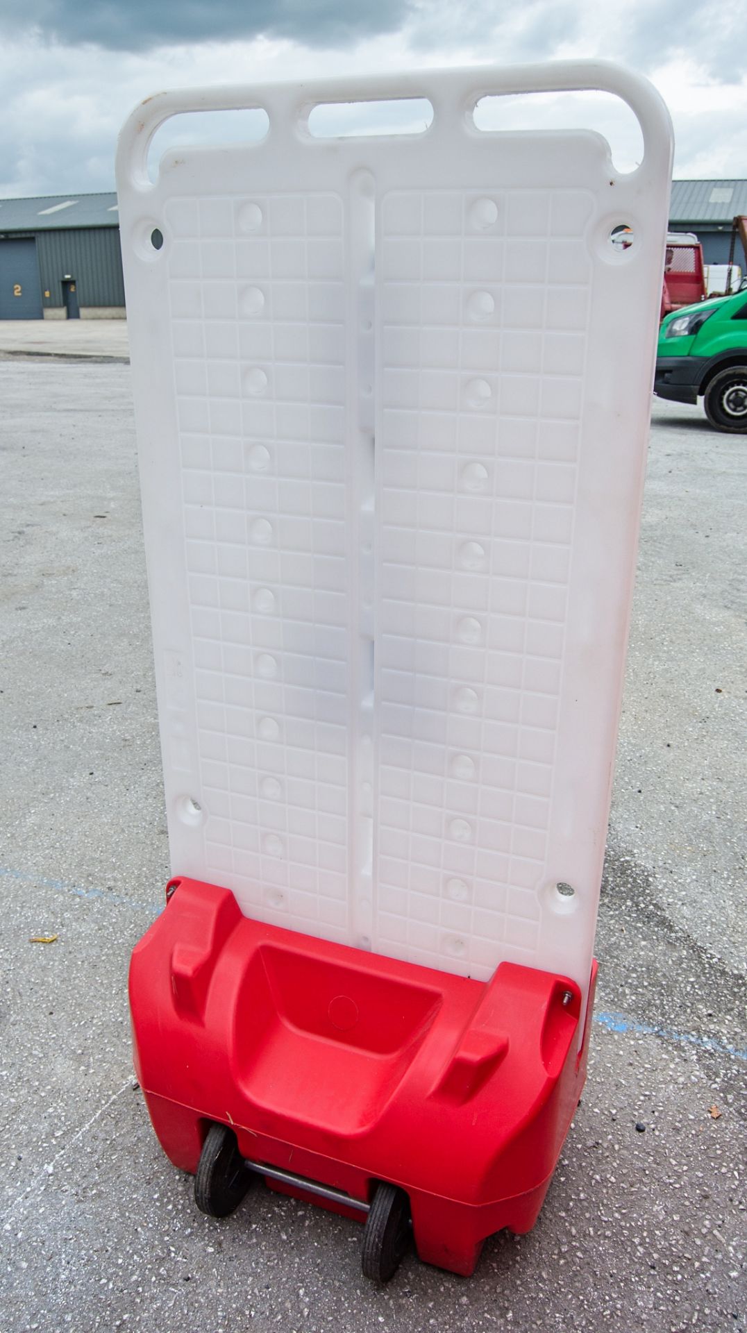 Armorgard Sanistation plastic hand sanitiser station - Image 2 of 2