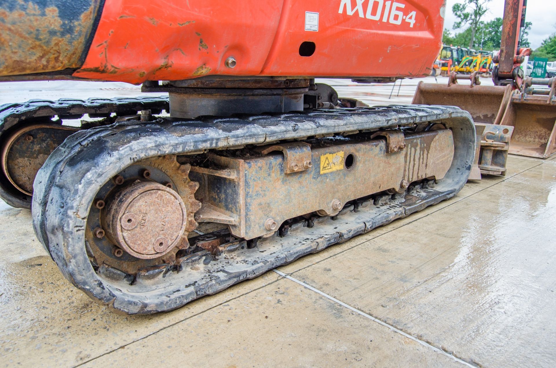 Kubota KX016-4 1.5 tonne rubber tracked mini excavator Year: 2017 S/N: 61046 Recorded Hours: 1556 - Image 12 of 26