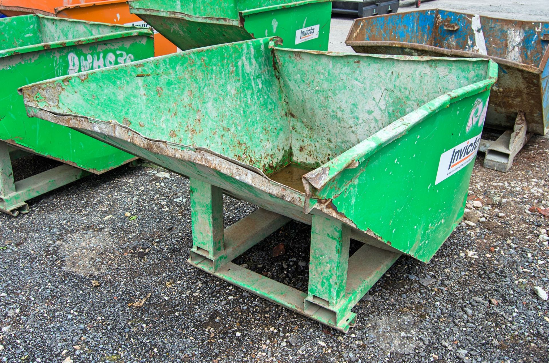 Invicta steel tipping skip