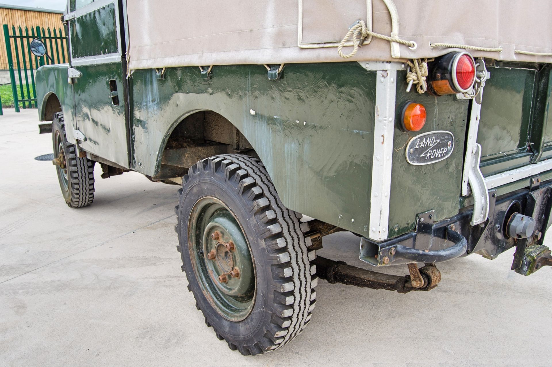 Land Rover 86inch Series 1 petrol 4WD utility vehicle - Image 10 of 39