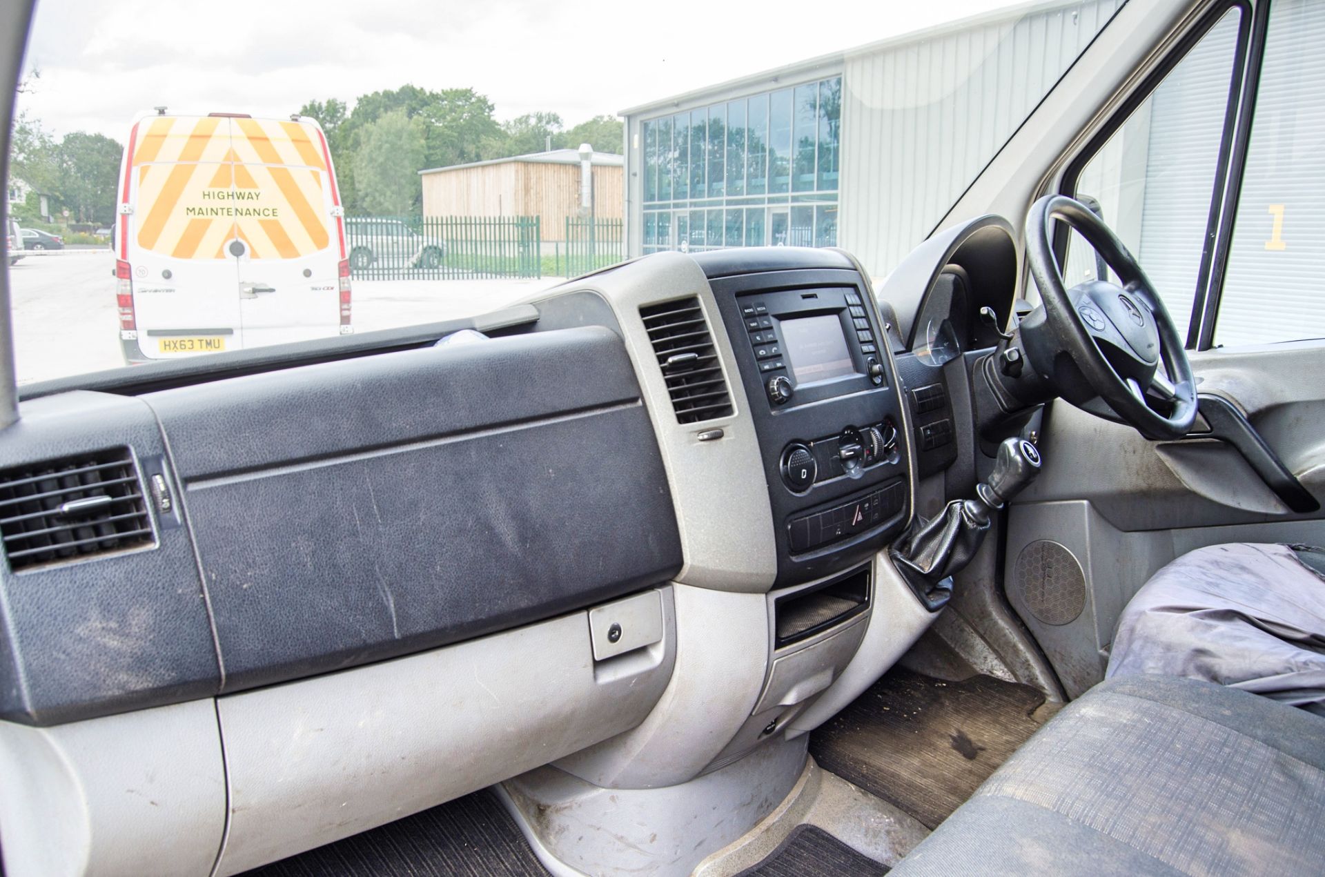 Mercedes Benz Sprinter 313CDi 2.1 diesel 6 speed manual MWB panel van Registration Number: HV63 - Image 19 of 29