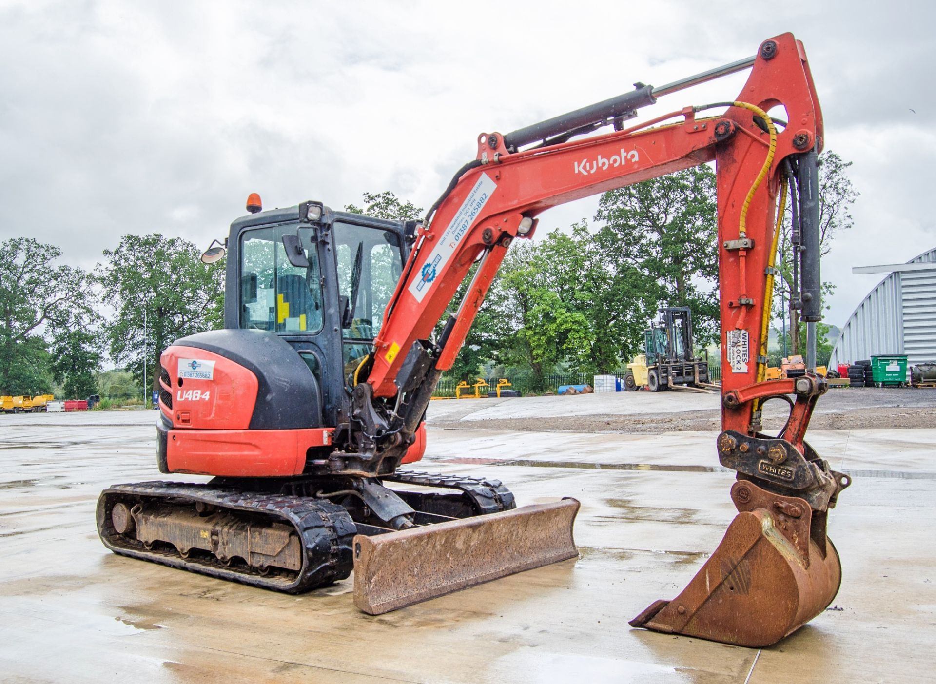 Kubota U48-4 4.8 tonne rubber tracked excavator Year: 2015 S/N: 52800 Recorded Hours: 3093 blade, - Image 2 of 25