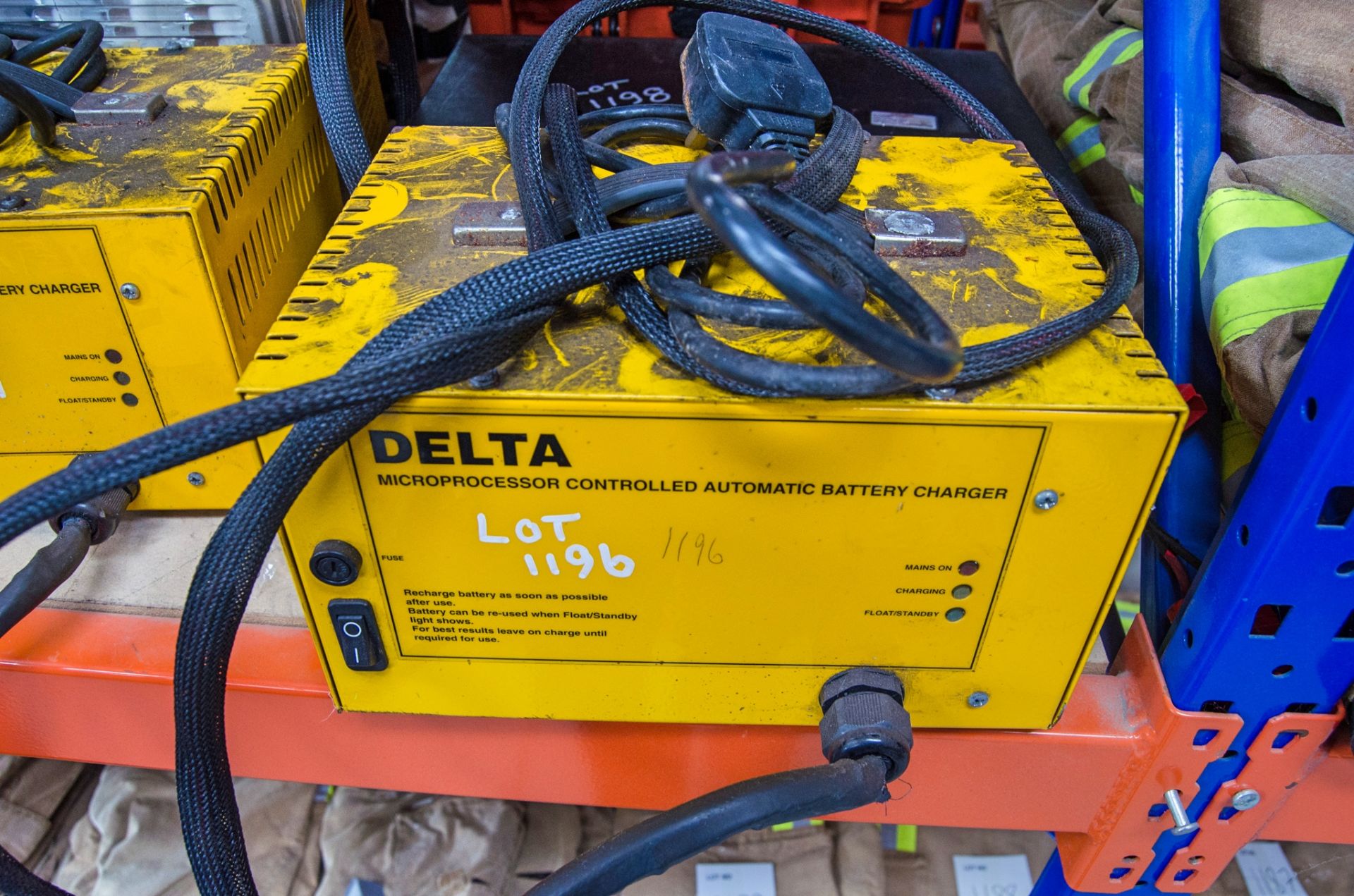 Delta microprocessor automatic battery charger Ex Fire Service