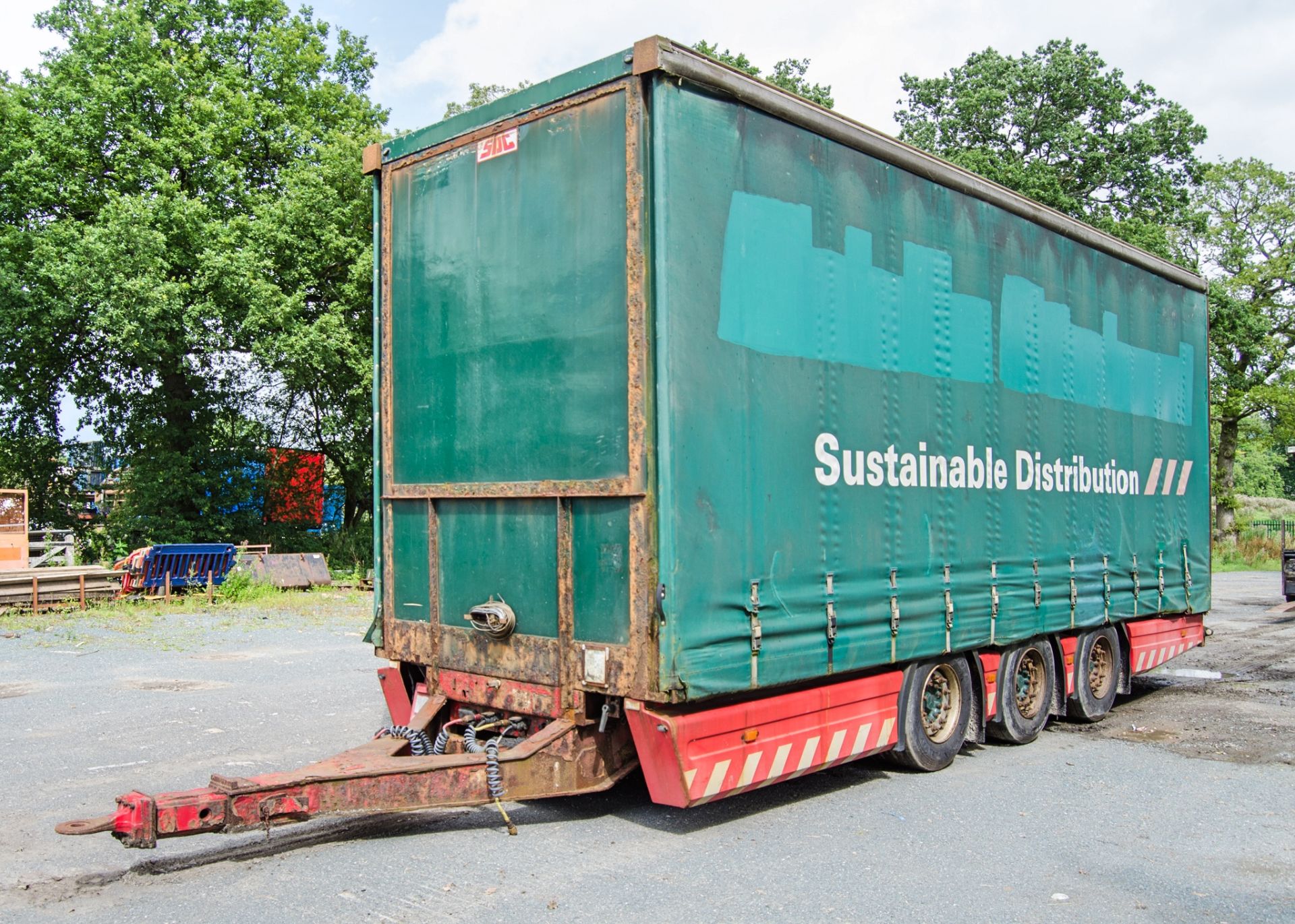SDC Trailers 8 metre tri-axle curtain sided trailer Year: 2010 Ident: H05700011618 MOT: Expired