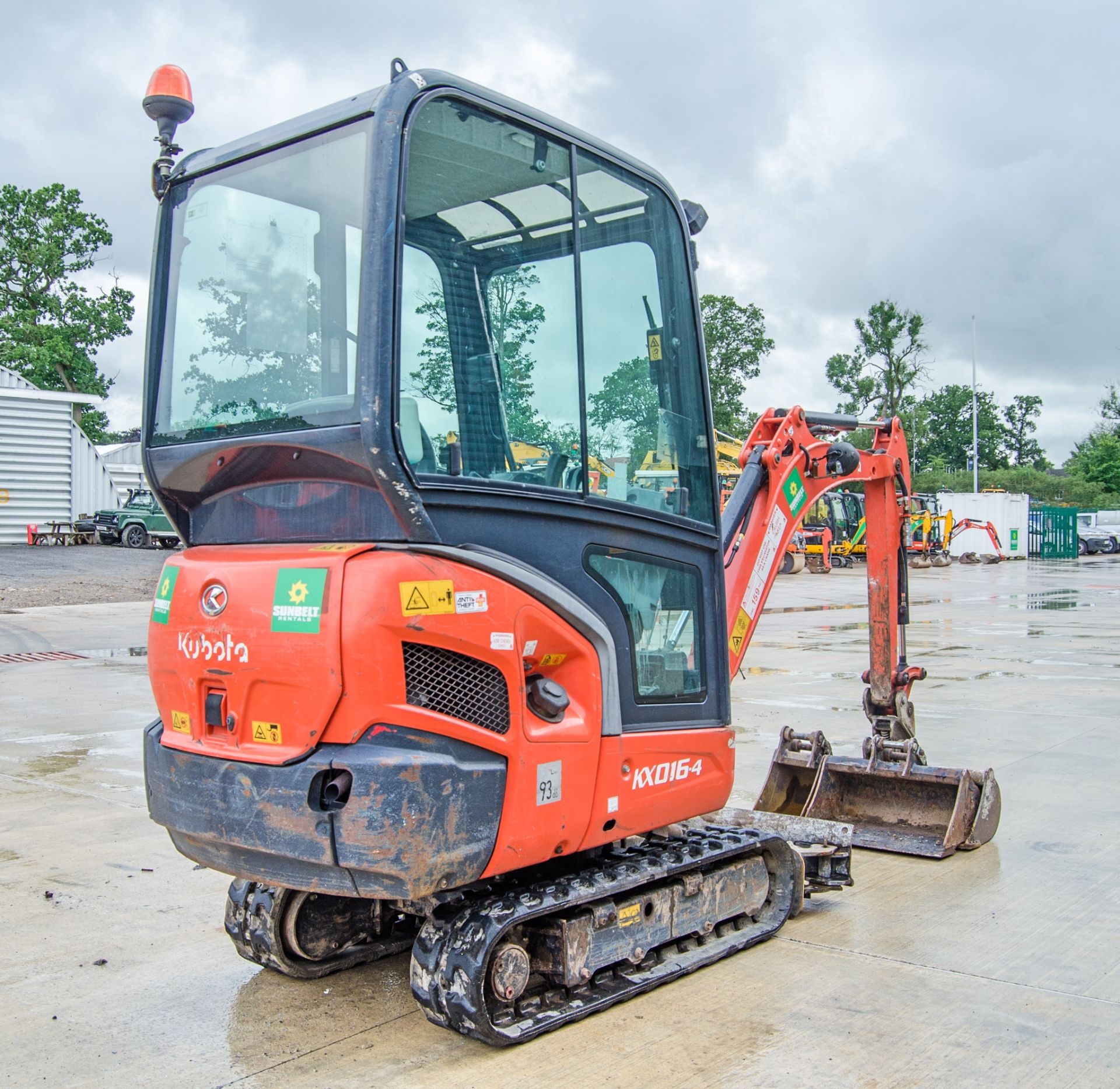 Kubota KX016-4 1.5 tonne rubber tracked mini excavator Year: 2017 S/N: 61026 Recorded Hours: 1861 - Image 3 of 27