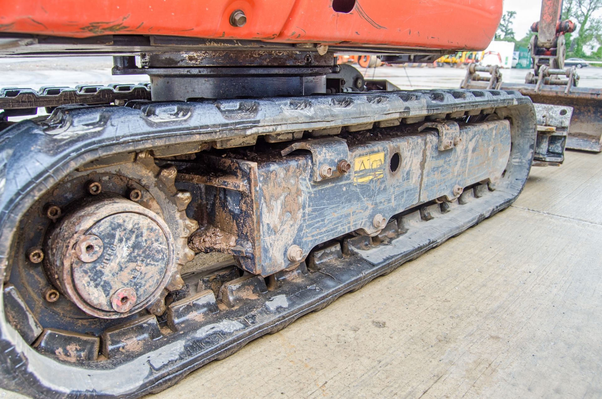 Kubota KX016-4 1.5 tonne rubber tracked mini excavator Year: 2017 S/N: 61026 Recorded Hours: 1861 - Image 12 of 27