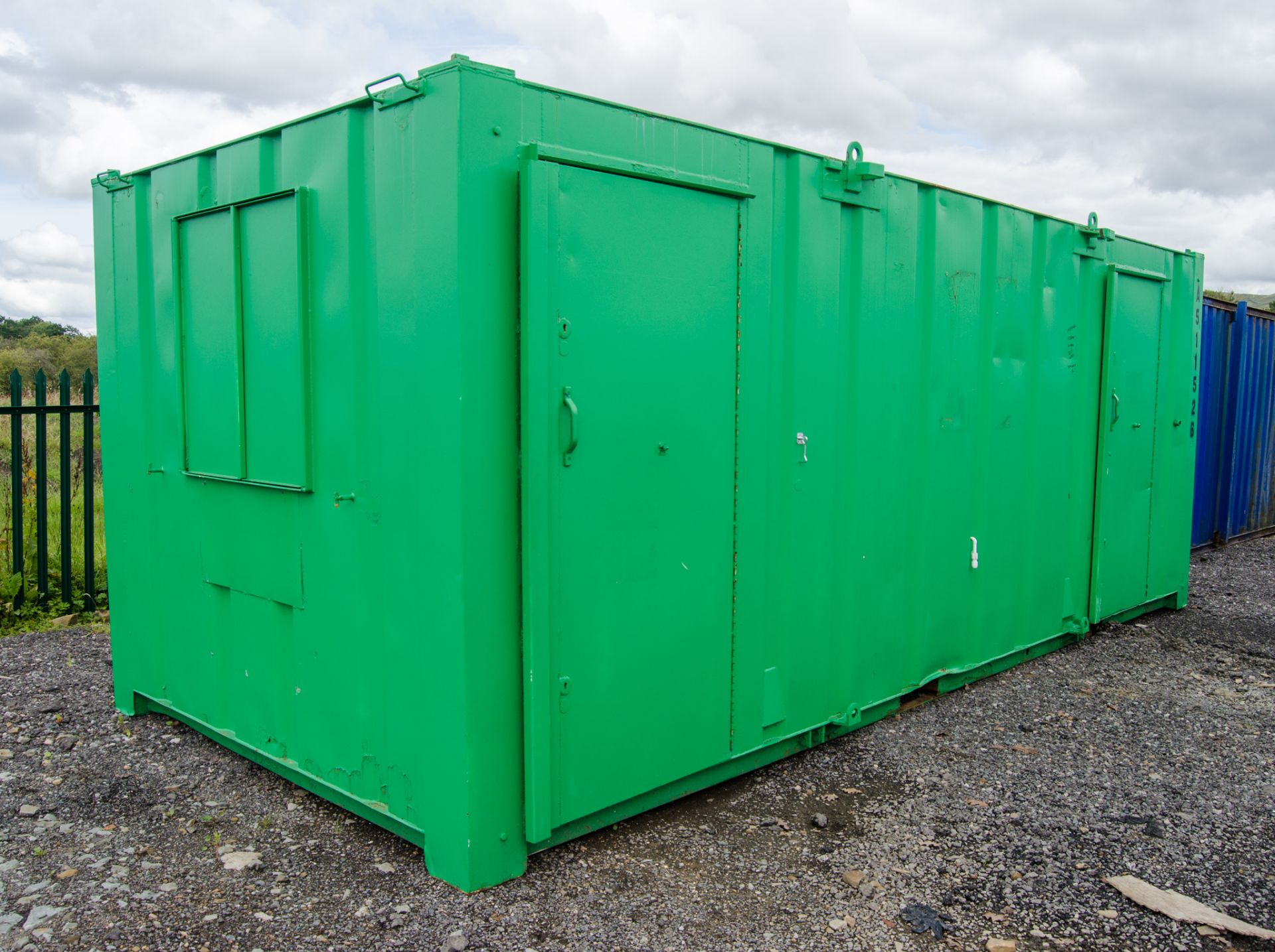 21ft x 9 ft steel anti-vandal welfare site unit Comprising of: canteen area, toilet & generator room