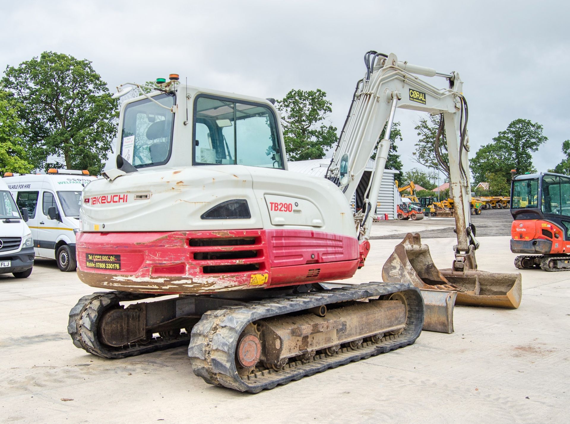 Takeuchi TB290 9 tonne rubber tracked excavator Year: 2016 S/N: 190200568 Recorded Hours: 5861 - Image 3 of 25