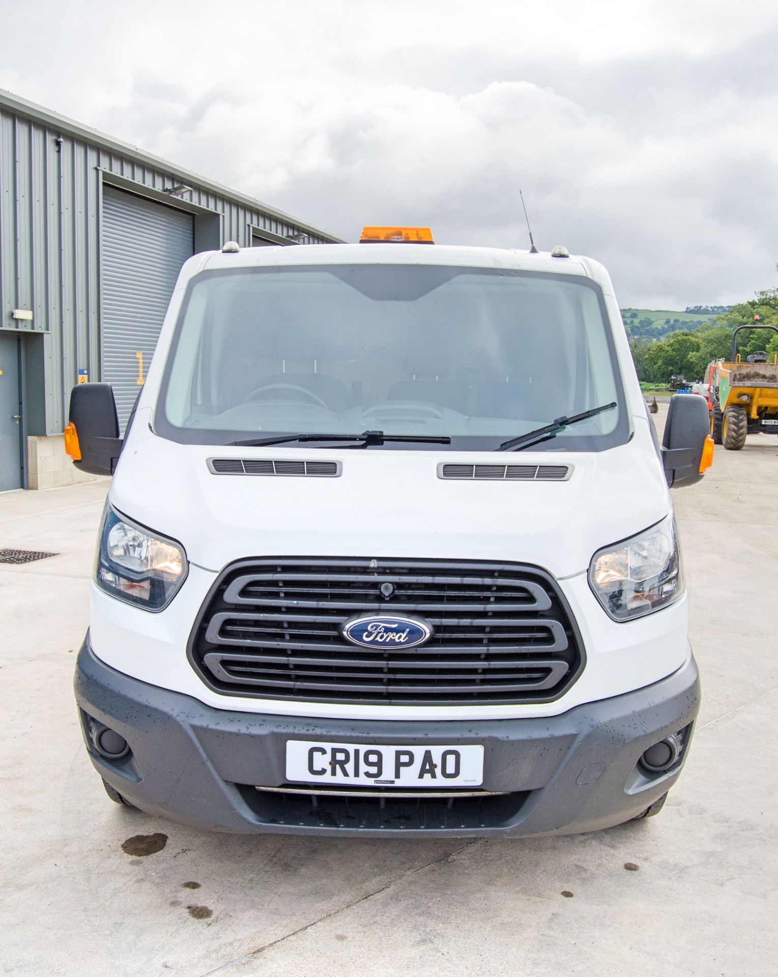 Ford Transit 350 1995cc diesel tipper Registration Number: CR19 PAO Date of Registration: 14/08/2019 - Image 5 of 36