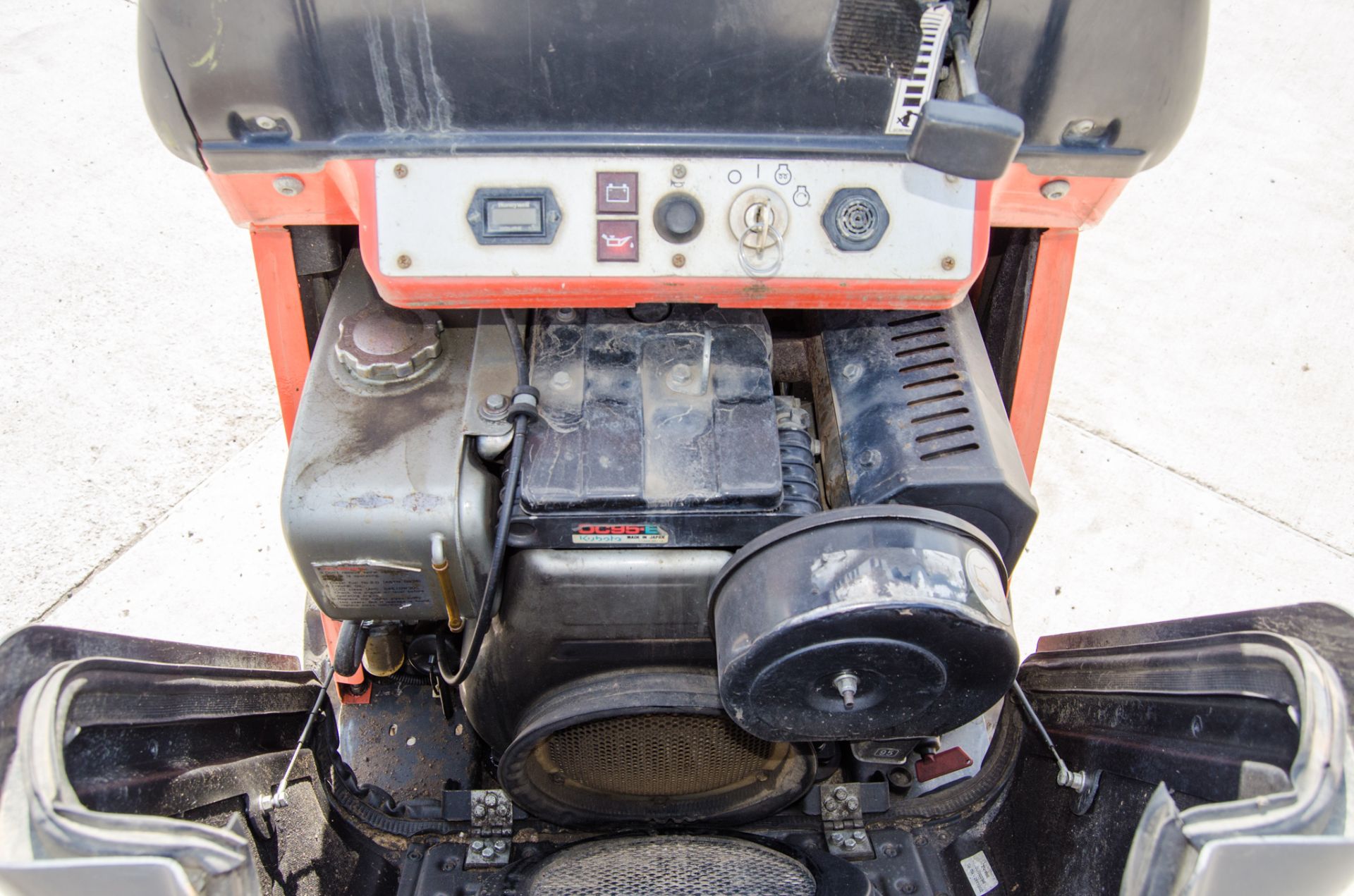 Kubota KC70 700kg diesel driven hi-tip tracked dumper Year: 2016 S/N: 1MNK1 Recorded Hours: Not - Image 18 of 21