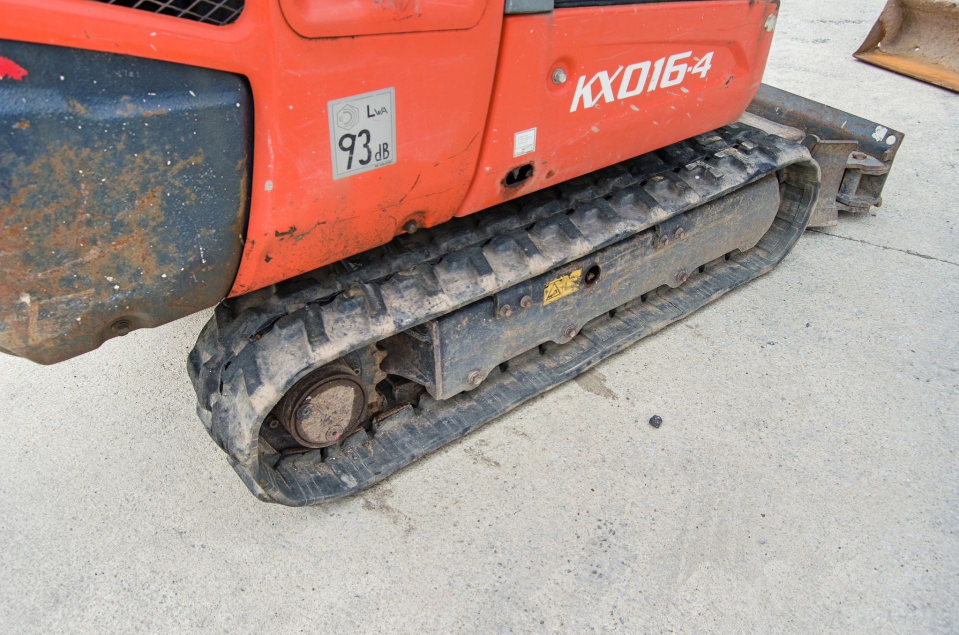 Kubota KX016-4 1.5 tonne rubber tracked mini excavator Year: 2017 S/N: 61513 Recorded Hours: 2994 - Image 12 of 28