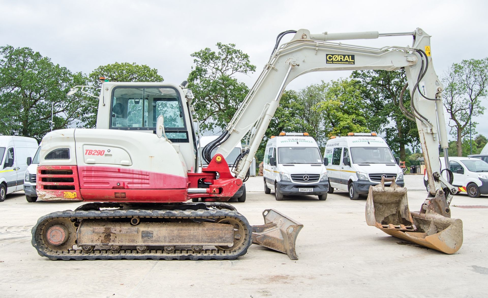 Takeuchi TB290 9 tonne rubber tracked excavator Year: 2016 S/N: 190200568 Recorded Hours: 5861 - Image 7 of 25