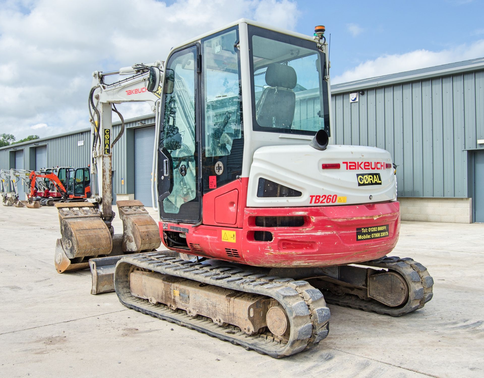 Takeuchi TB260 6 tonne rubber tracked excavator Year: 2018 S/N: 126002684 Recorded Hours: 3138 - Bild 4 aus 28