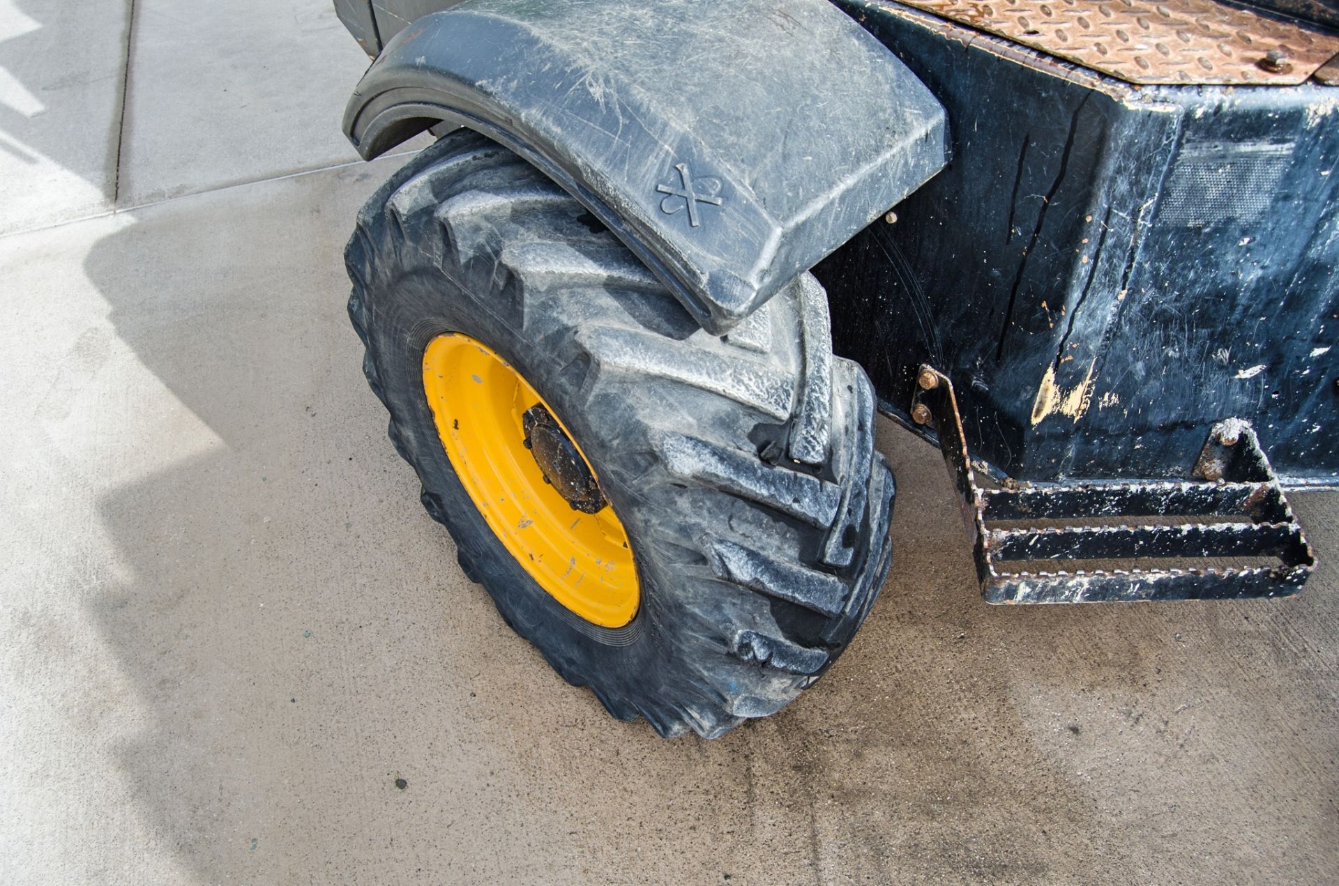 JCB 3 tonne straight skip dumper Year: 2016 S/N: EGGRE0184 Recorded Hours: 1427 A727028 - Image 16 of 21