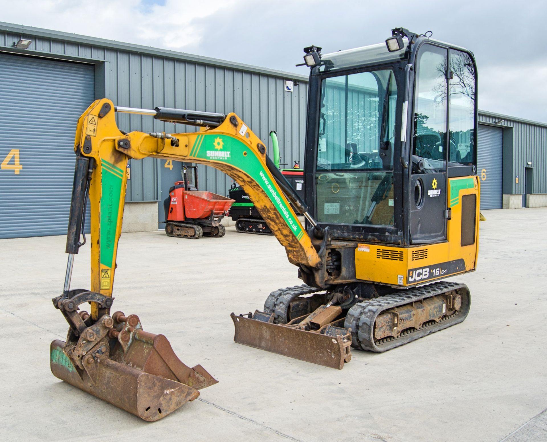 JCB 16 C-1 1.5 tonne rubber tracked mini excavator Year: 2018 S/N: 2492832 Recorded Hours: Not