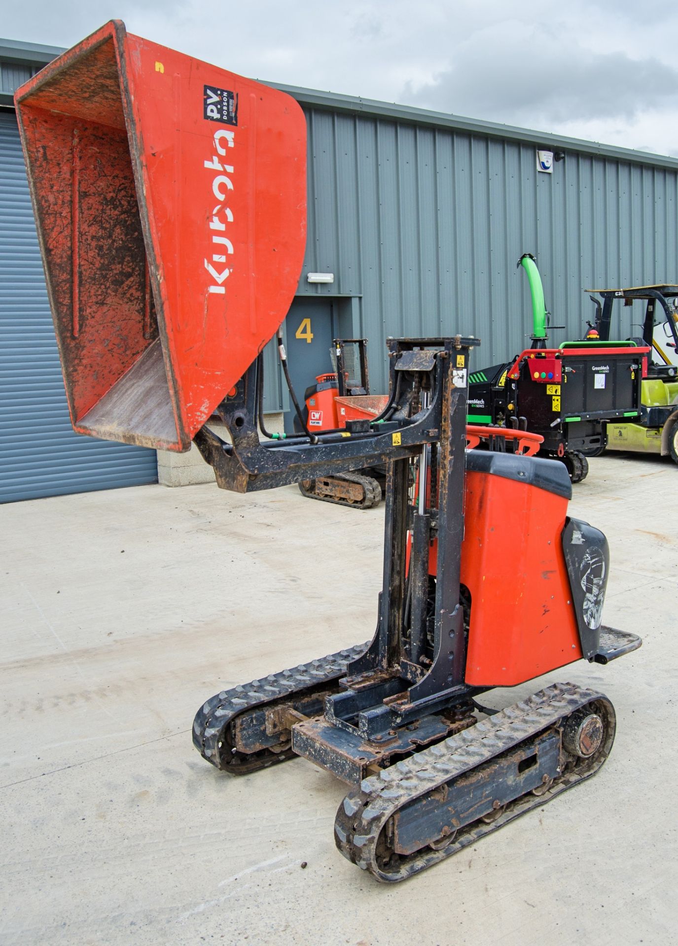 Kubota KC70 700kg diesel driven rubber tracked hi-tip dumper Year: 2018 S/N: 2P8K1 Recorded Hours: - Image 7 of 16