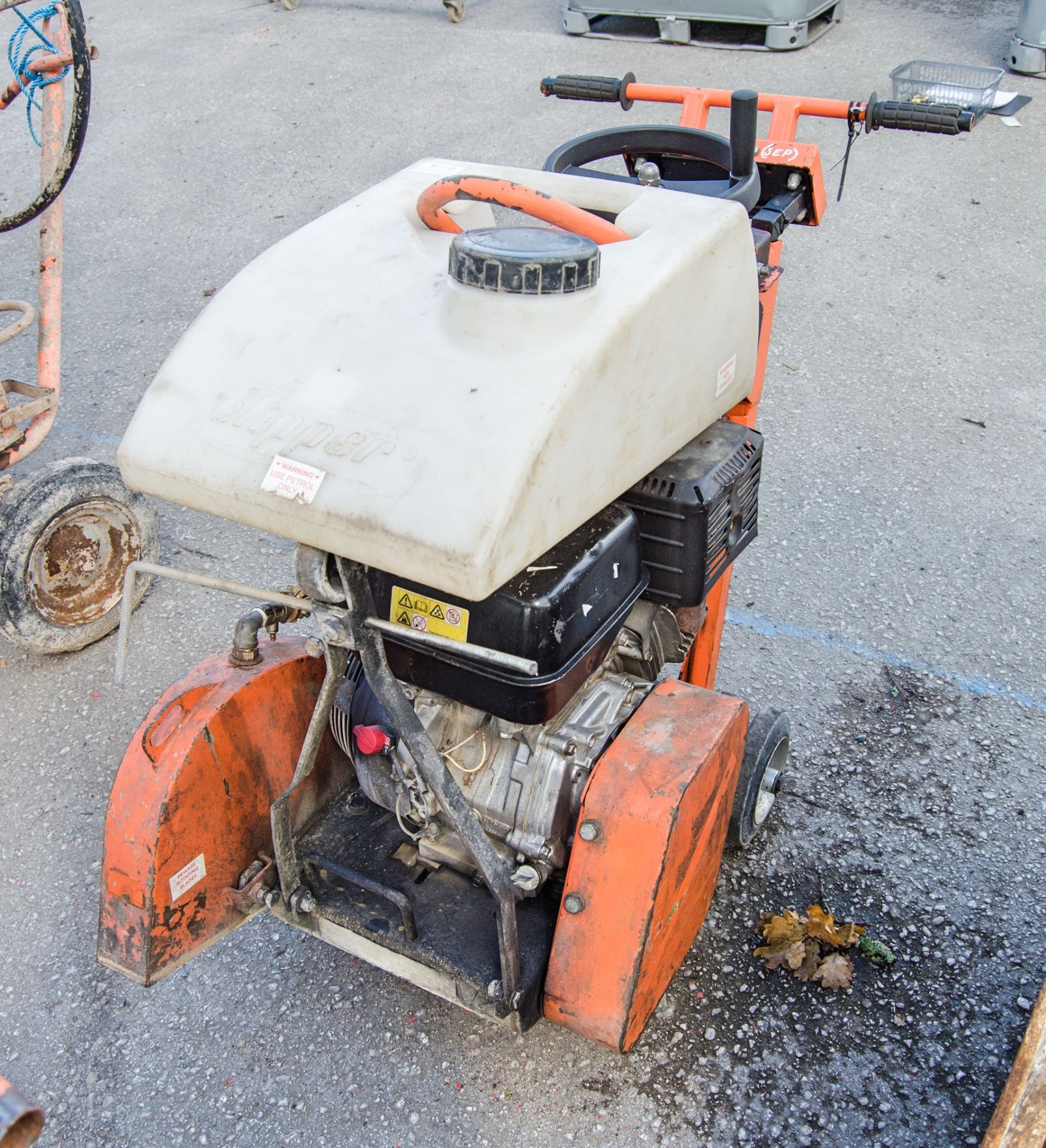 Clipper CS451 petrol driven road saw A773431