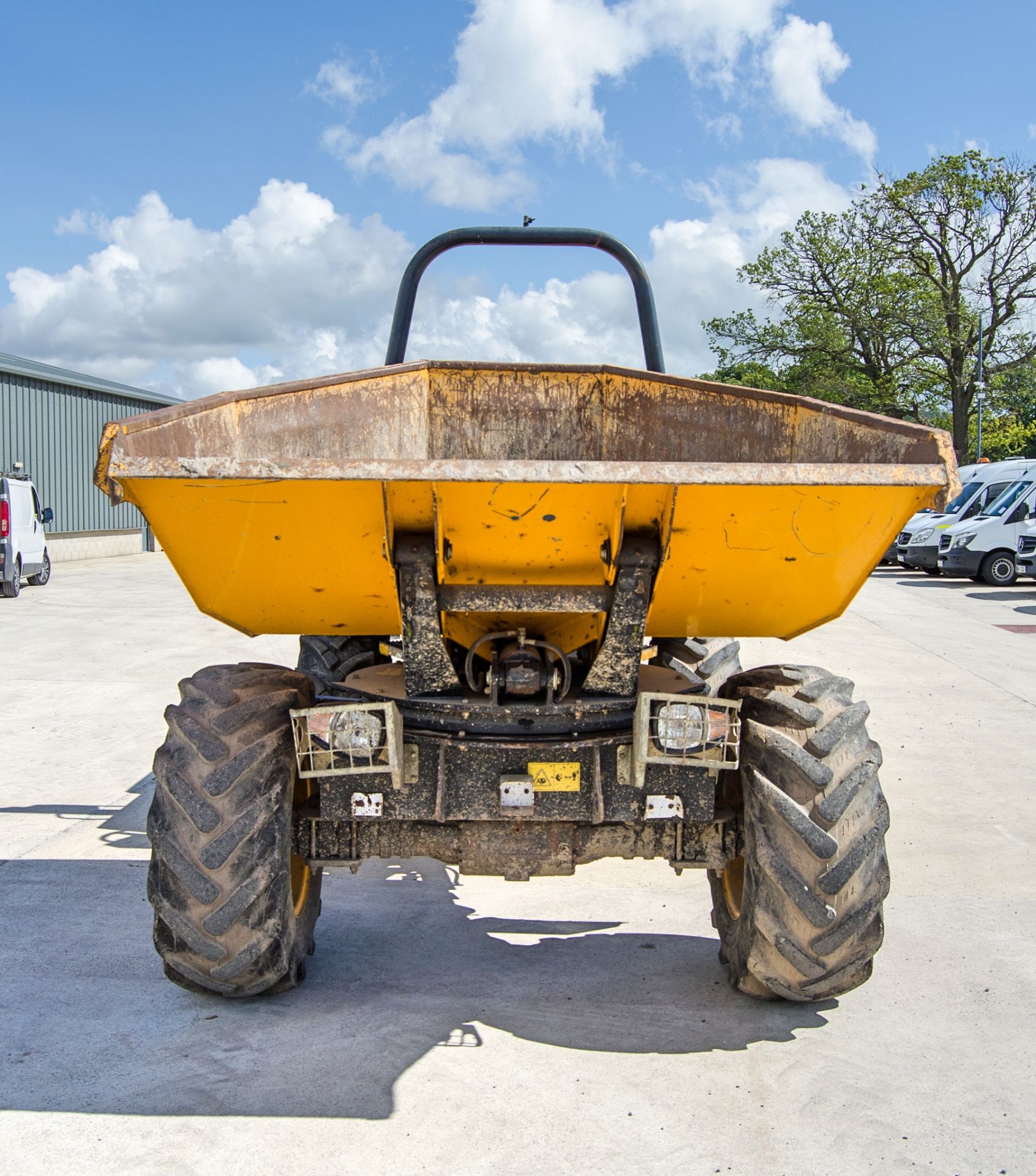 JCB 6 tonne swivel skip dumper Year: 2015 S/N: EFFRL8394 Recorded Hours: 1314 A667013 - Image 5 of 24