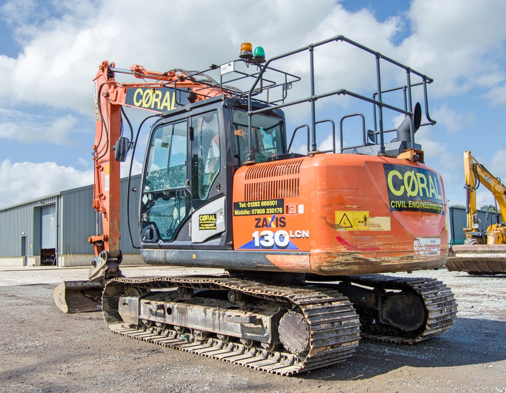 Hitachi Zaxis ZX130 LCN-6 13 tonne steel tracked excavator Year: 2017 S/N: E00100078 Recorded Hours: - Image 4 of 27
