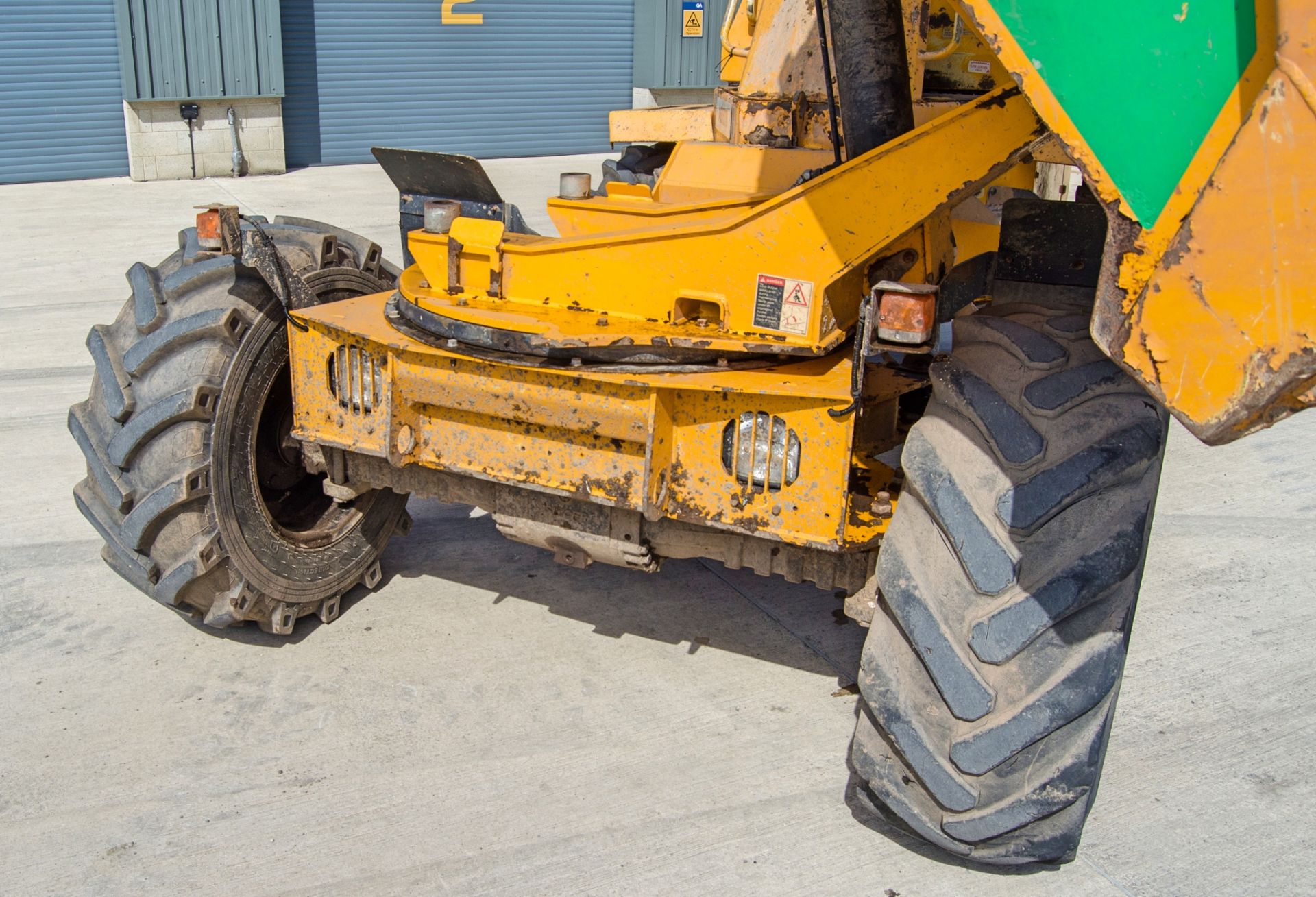 Thwaites 6 tonne swivel skip dumper Year: 2014 S/N: 401C8959 Recorded Hours: 2497 A635276 c/w V5 - Image 12 of 23