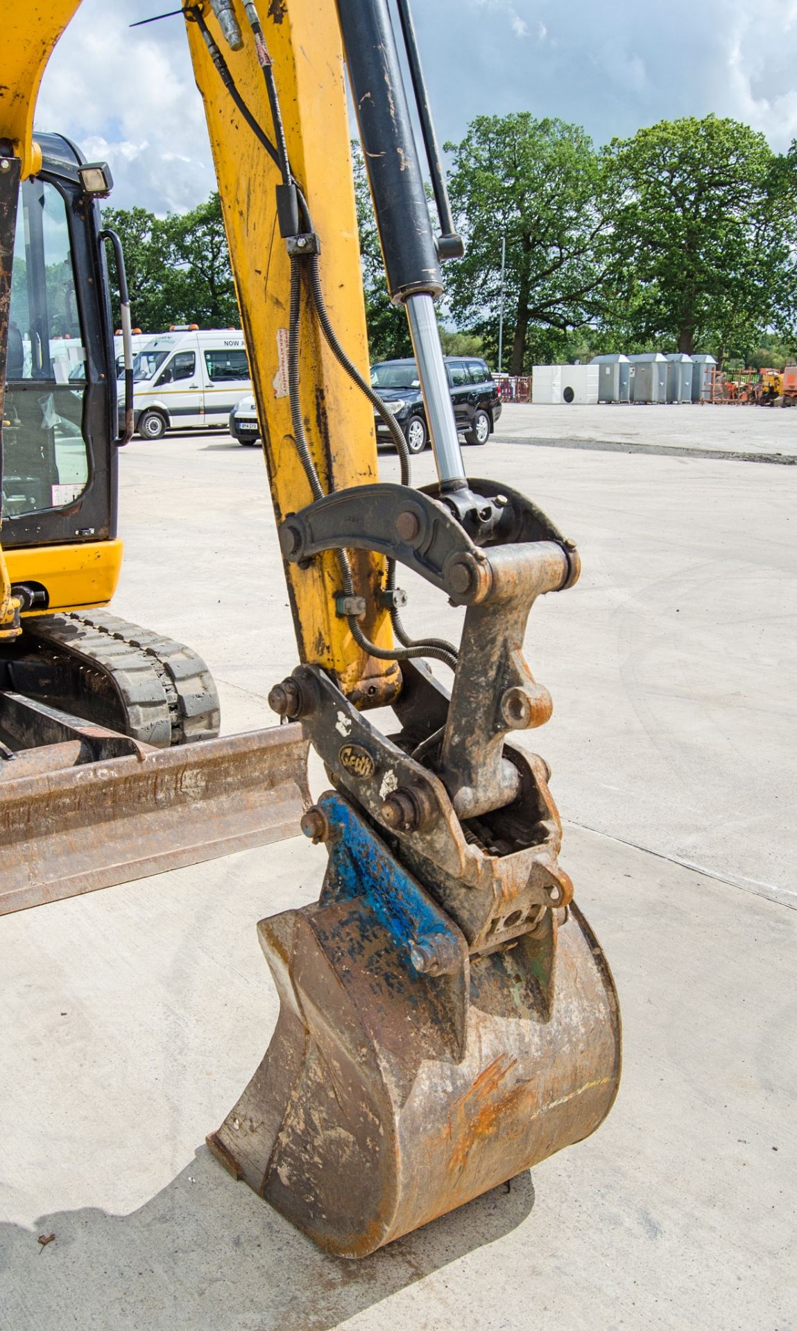 JCB 8055 RTS 5.5 tonne rubber tracked excavator Year: 2014 S/N: 2268713 Recorded Hours: 2989 - Image 15 of 25