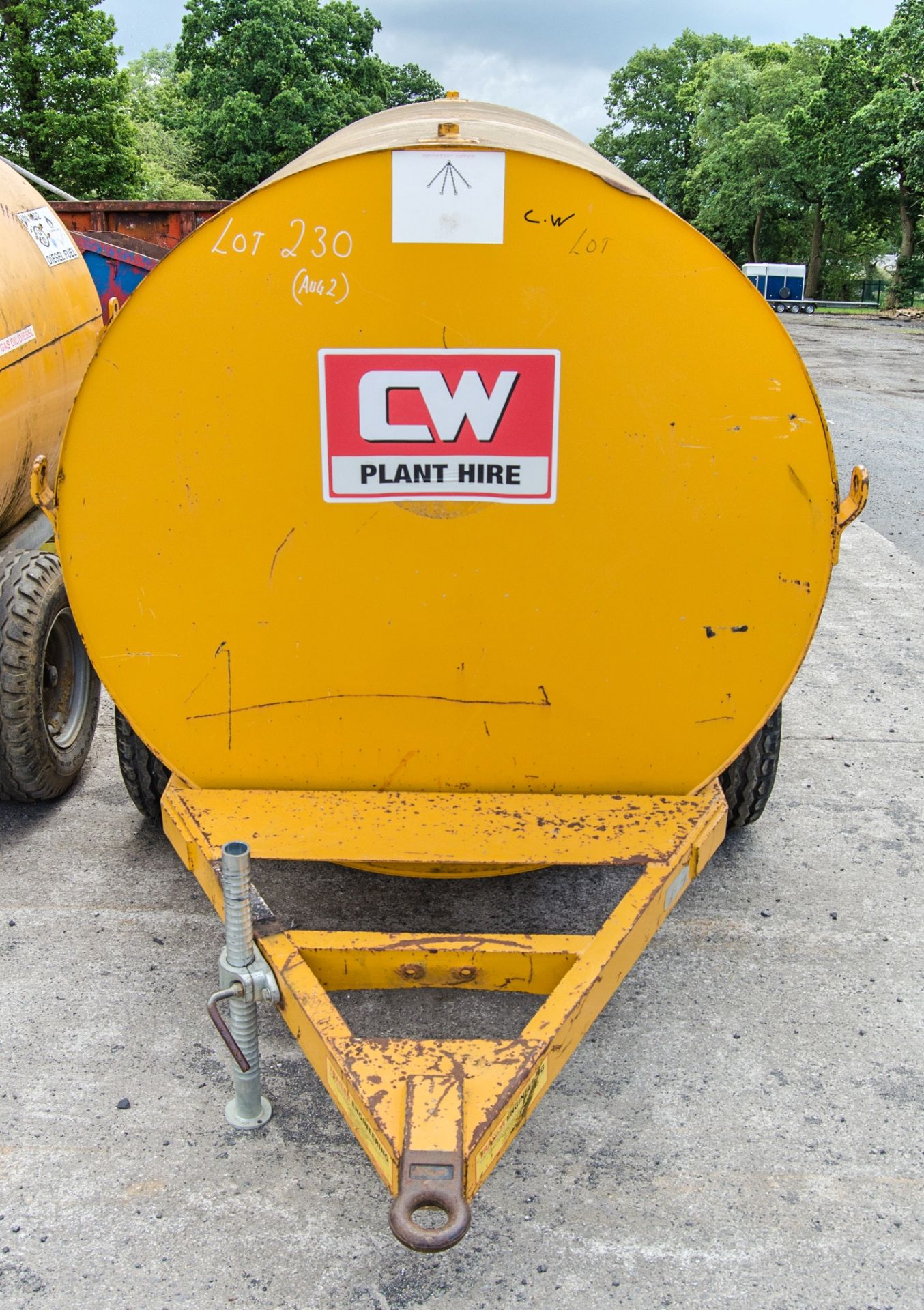 Trailer Engineering 2140 litre site tow bunded fuel bowser c/w manual pump, delivery hose & nozzle - Image 3 of 5