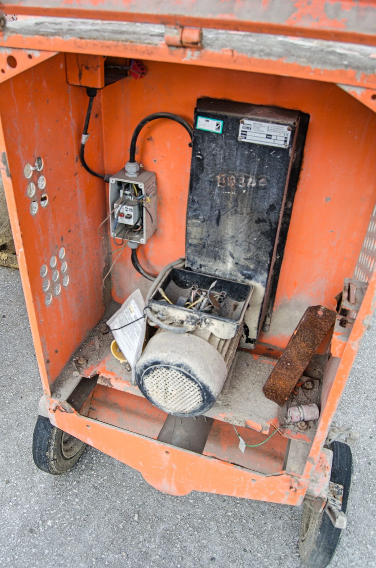 Belle Premier 100XT site mixer ** Motor parts missing and no drum** 88320 - Image 3 of 3