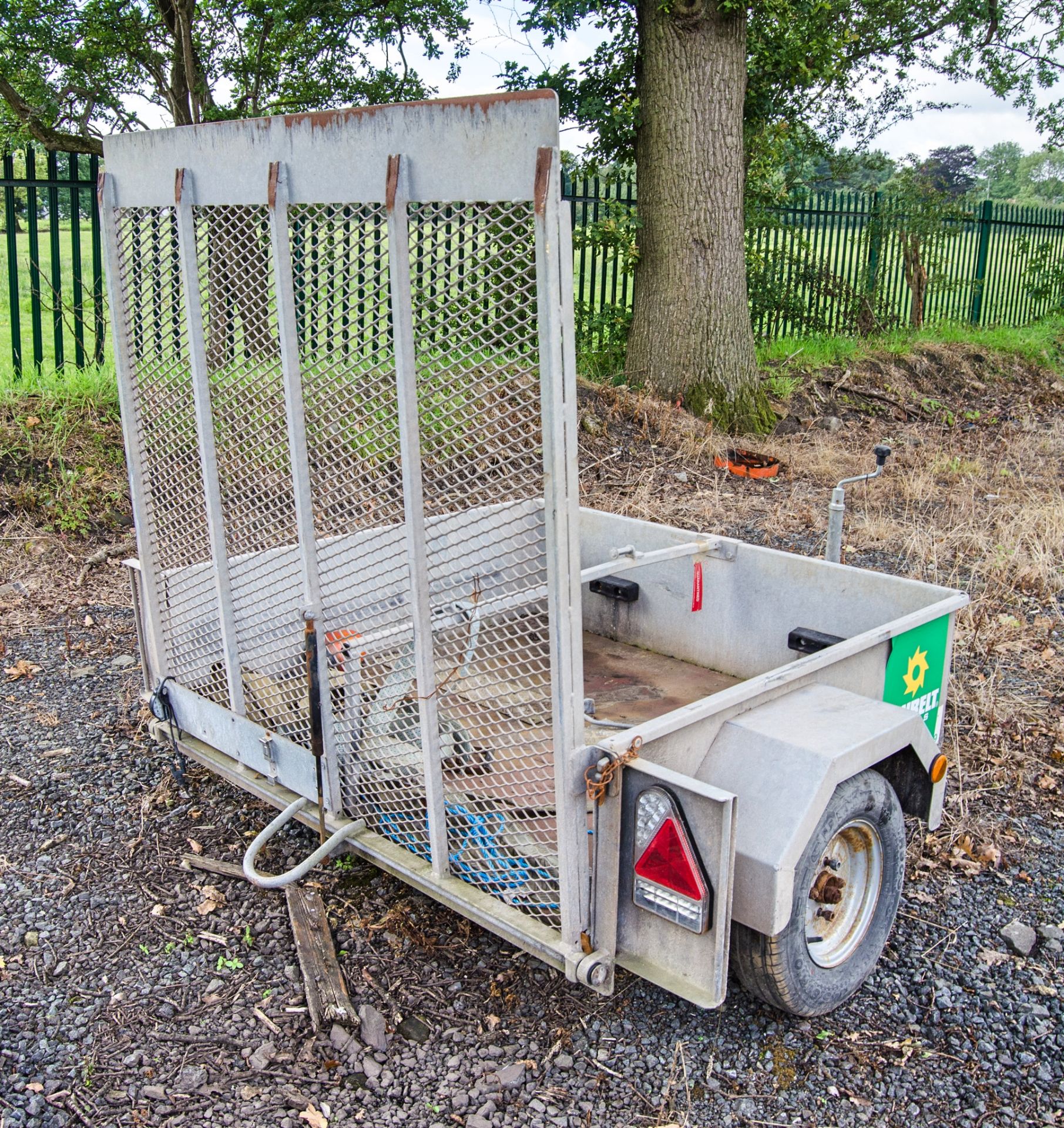 Hazlewood single axle traffic light trailer S/N: 8137 ** A frame bent ** A979692T - Image 2 of 4