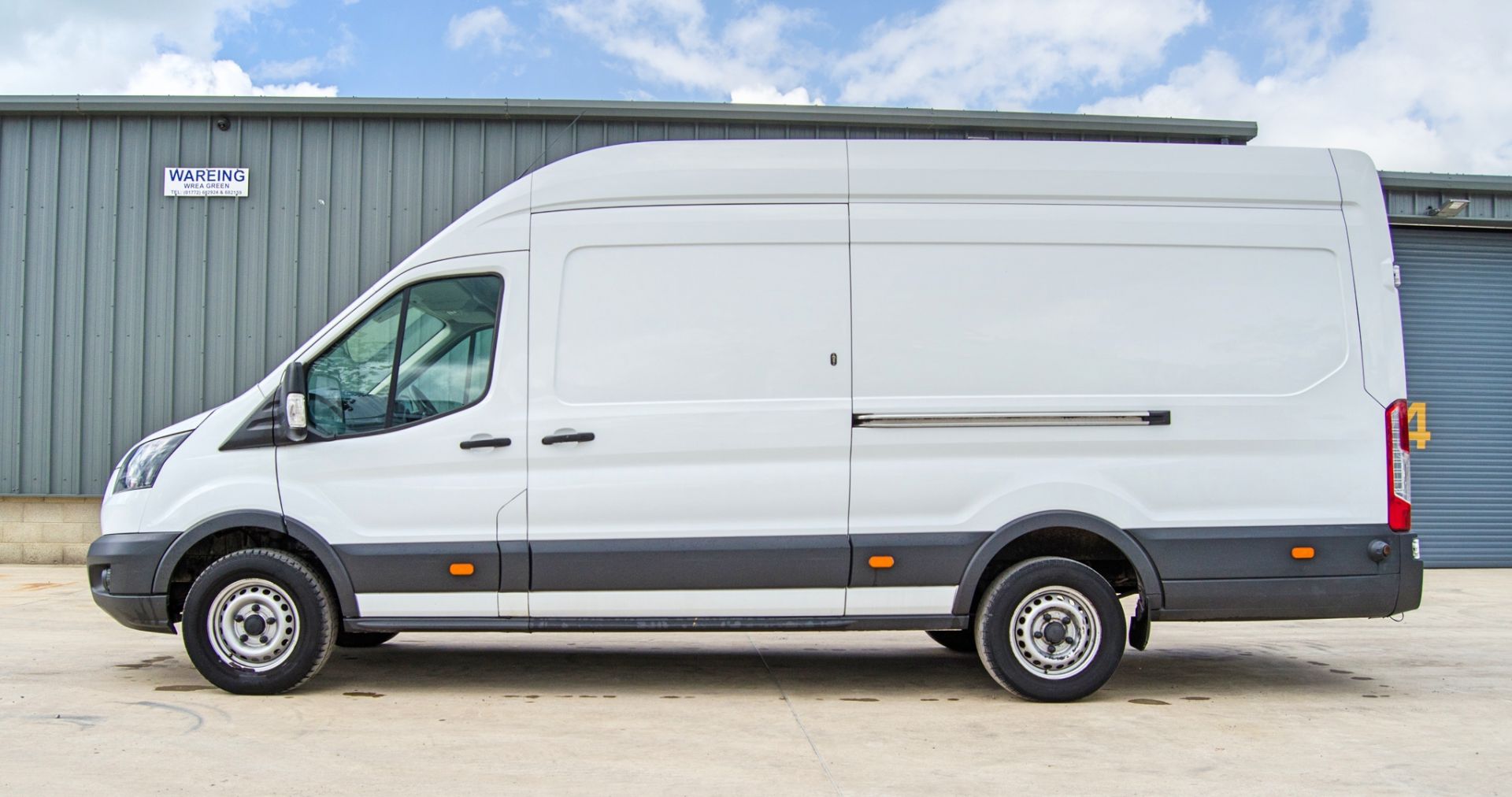 Ford Transit 350 Leader 2.0 TDCi 130 RWD L3H3 LWB panel van Registration Number: EX18 ZRT Date of - Bild 7 aus 31