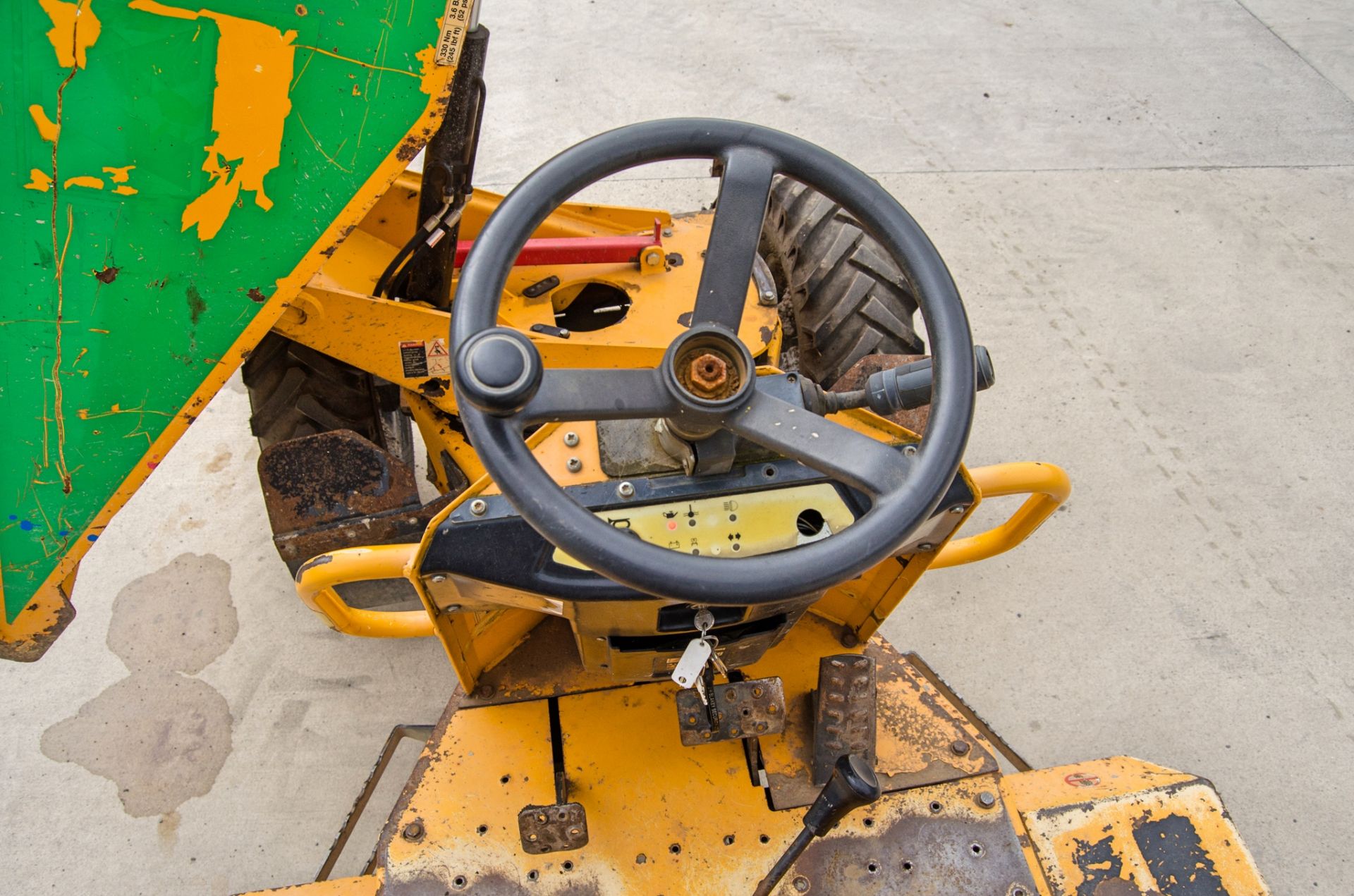 Thwaites 3 tonne swivel skip dumper Year: 2015 S/N: 1509D2634 Recorded Hours: 1281 A682491 c/w V5 - Image 19 of 22