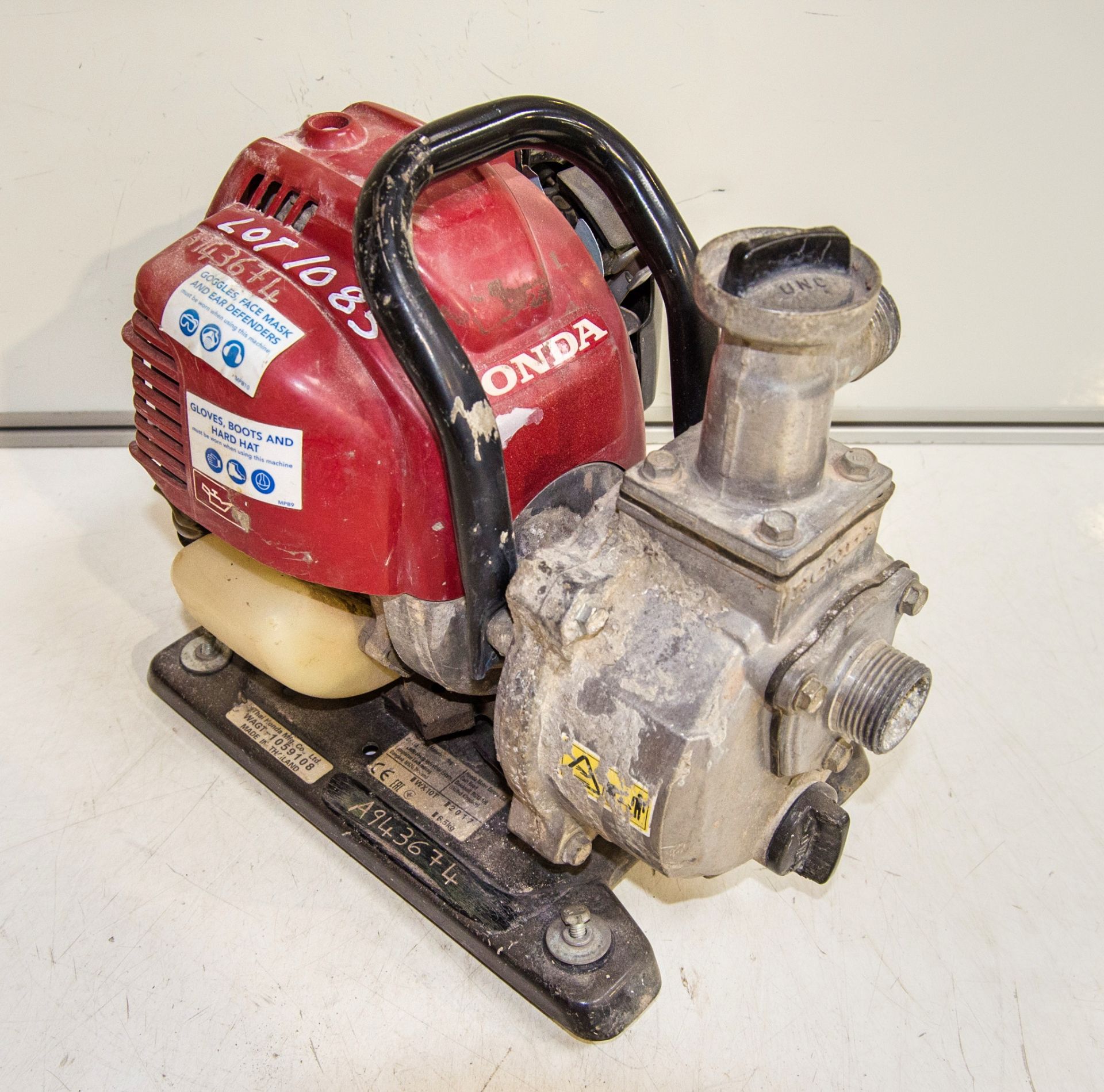 Honda petrol driven 2 inch water pump A943674 - Image 2 of 2