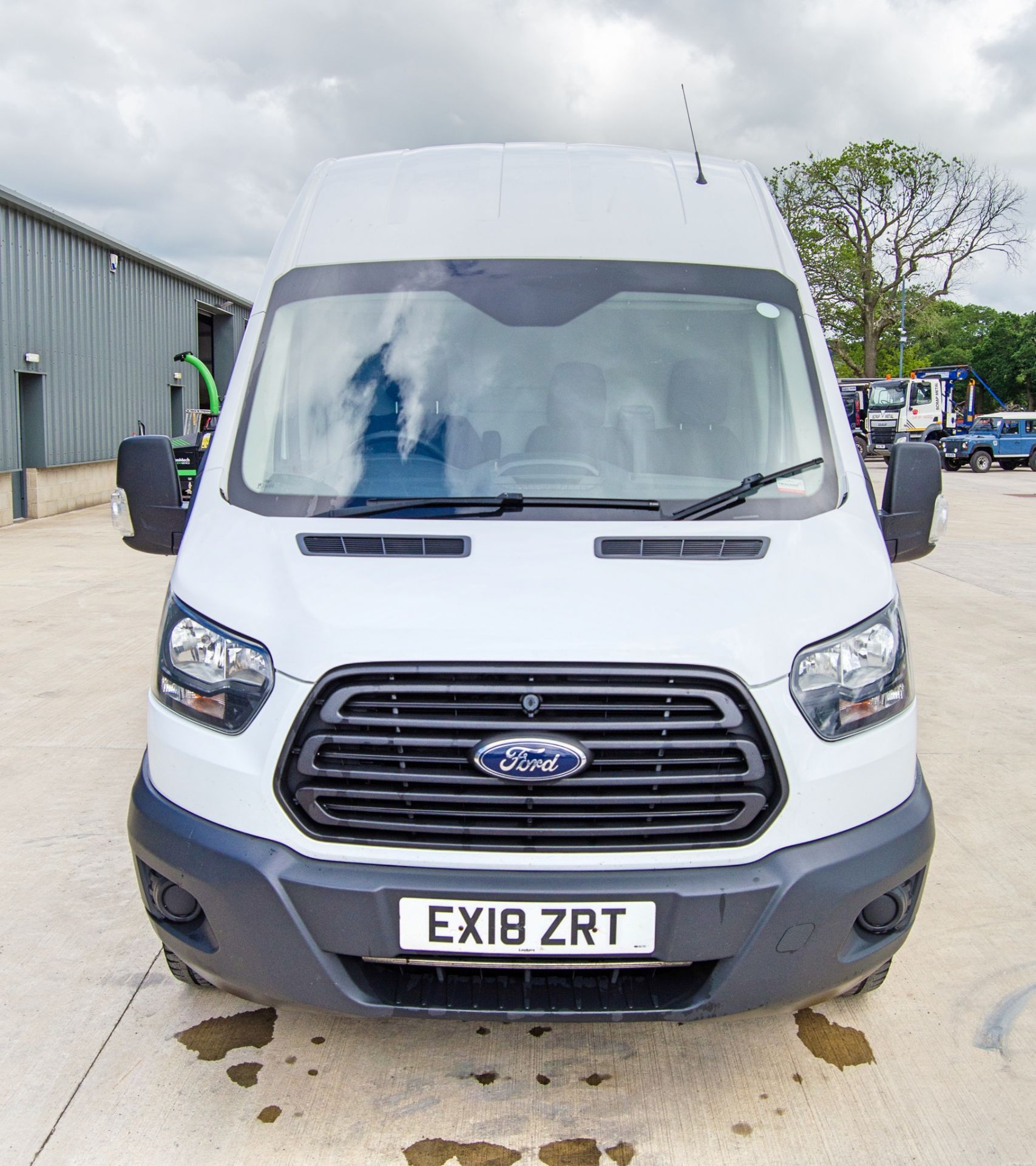 Ford Transit 350 Leader 2.0 TDCi 130 RWD L3H3 LWB panel van Registration Number: EX18 ZRT Date of - Bild 5 aus 31