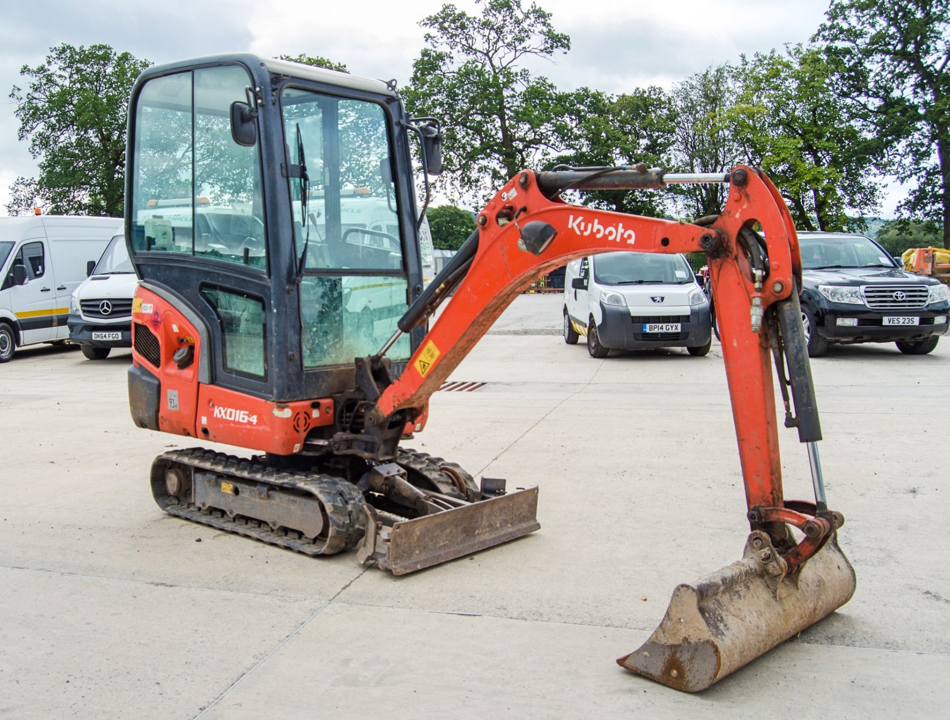 Kubota KX016-4 1.5 tonne rubber tracked mini excavator Year: 2017 S/N: 61513 Recorded Hours: 2994 - Image 2 of 28