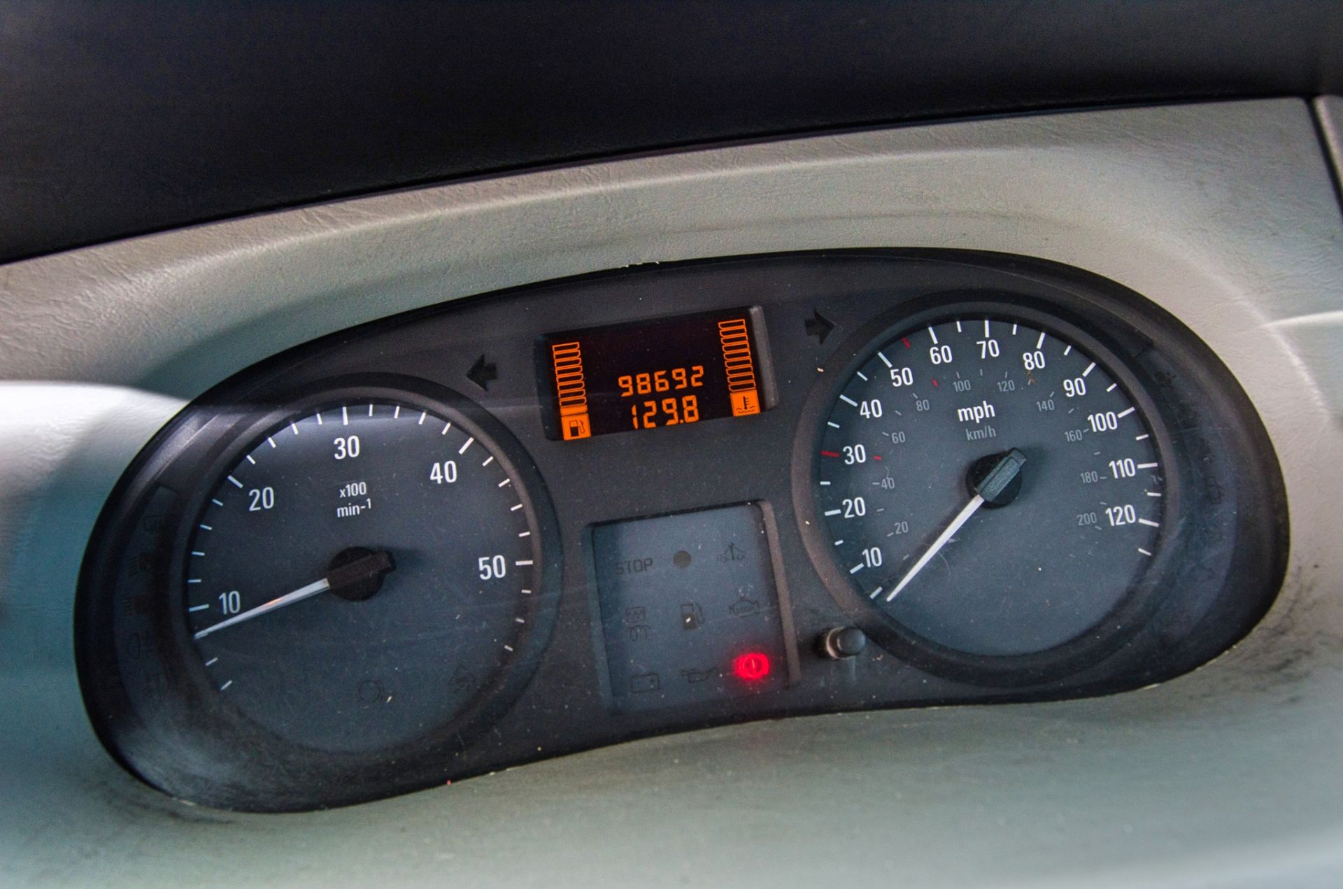Vauxhall Vivaro 2900 CDTi SWB 1995cc diesel panel van Registration Number: FL57 LBO Date of - Image 25 of 31