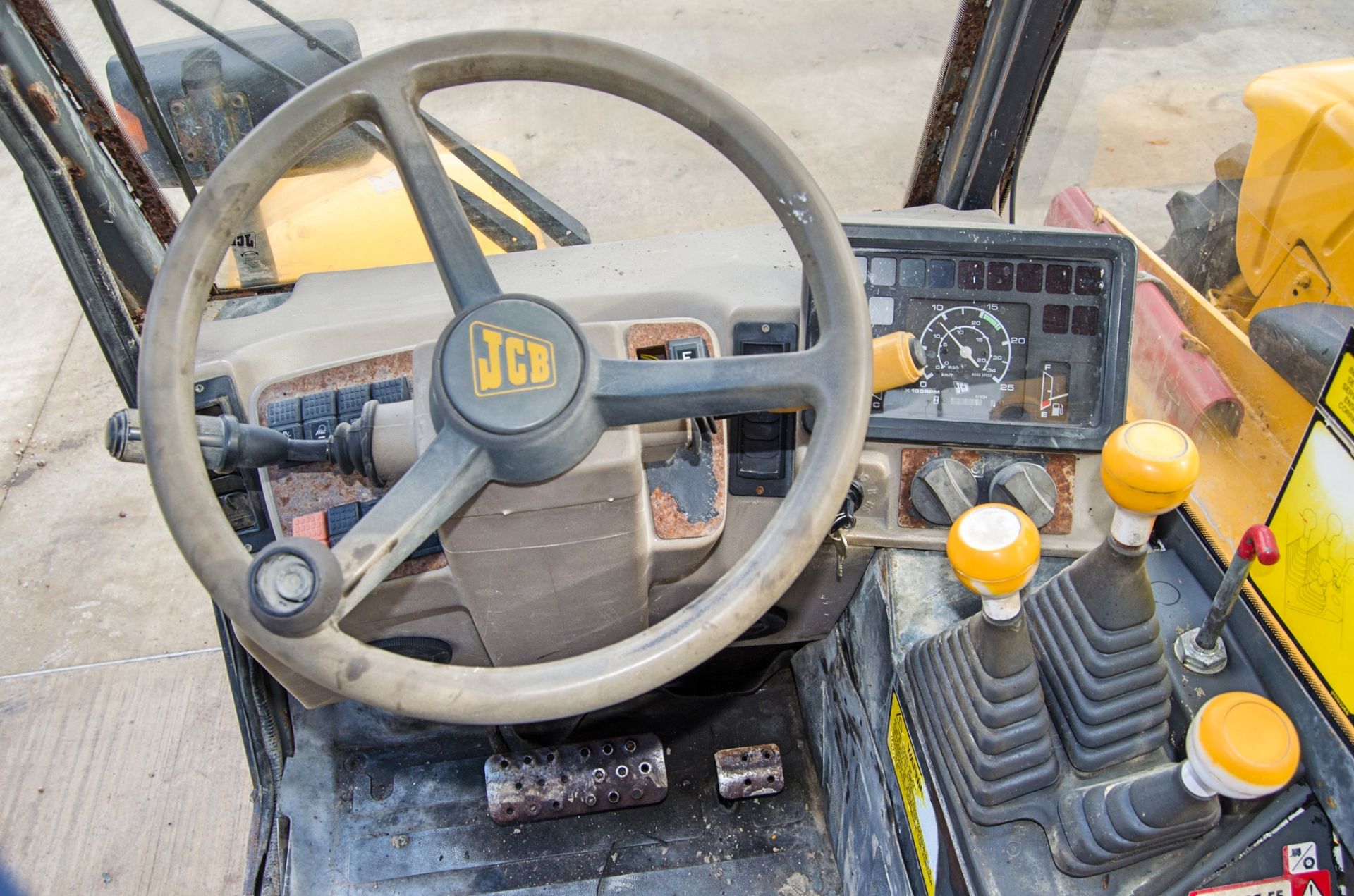 JCB 526-55 5.5 metre telescopic handler Year: 1996 S/N: 279064 Recorded Hours: 9267 - Image 17 of 22