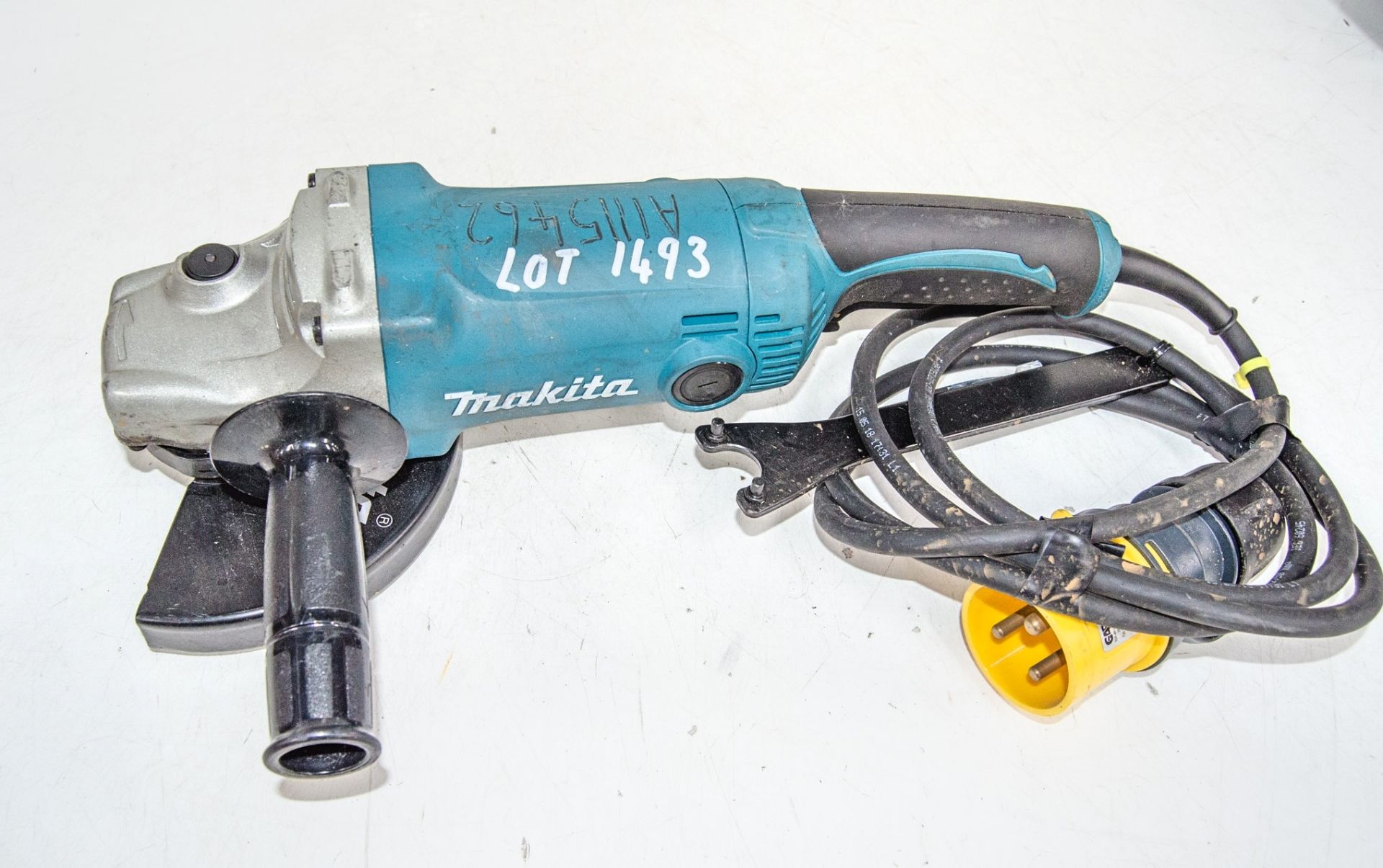 Makita GA7050 110v 180mm angle grinder A1115462