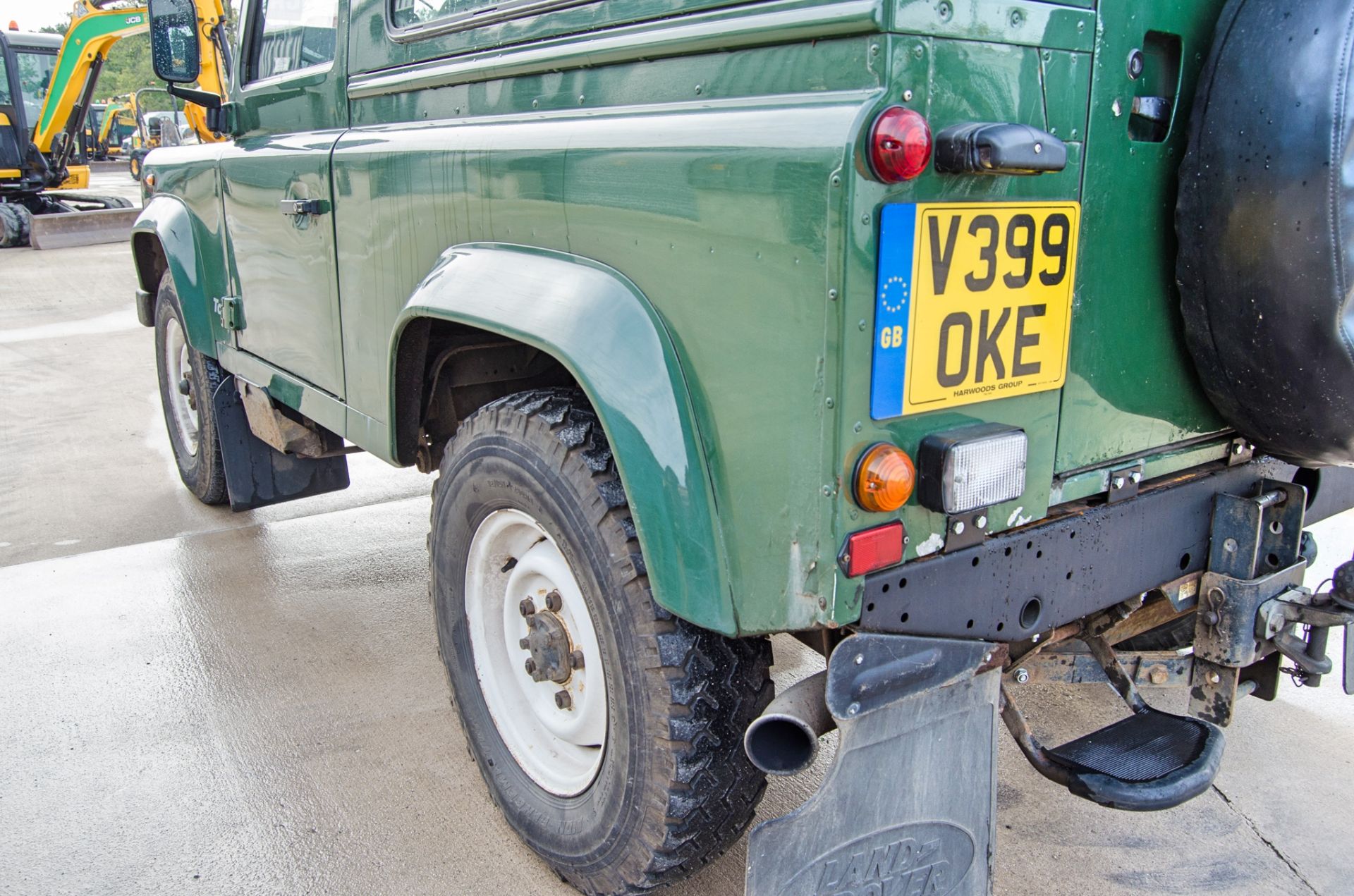 Land Rover Defender 90 County TD5 2500cc 4 wheel drive utility vehicle Registration Number: V399 OKE - Image 12 of 46