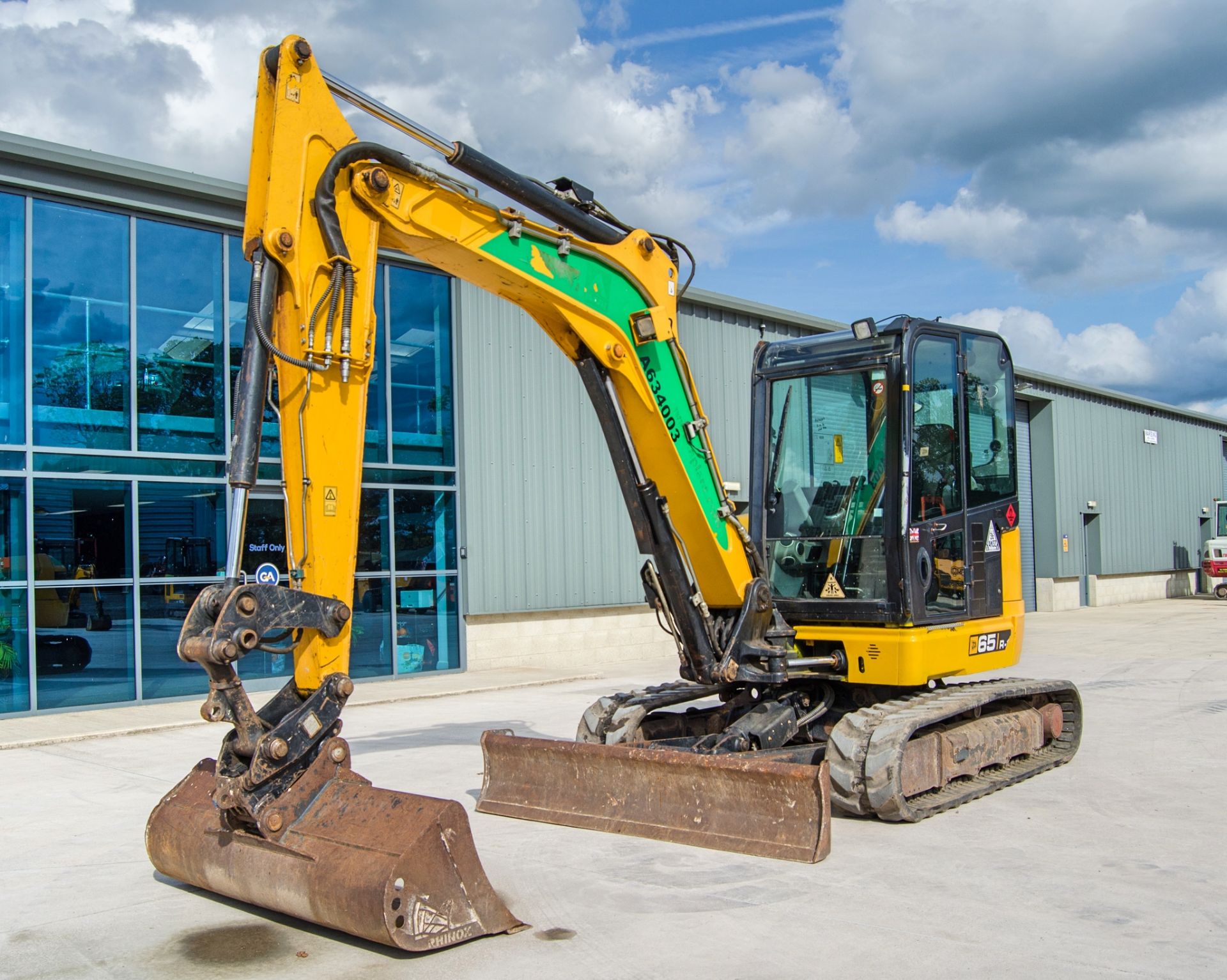 JCB 65 R-1 6.5 tonne rubber tracked excavator Year: 2015 S/N: 1914106 Recorded Hours: 176 (Suspect