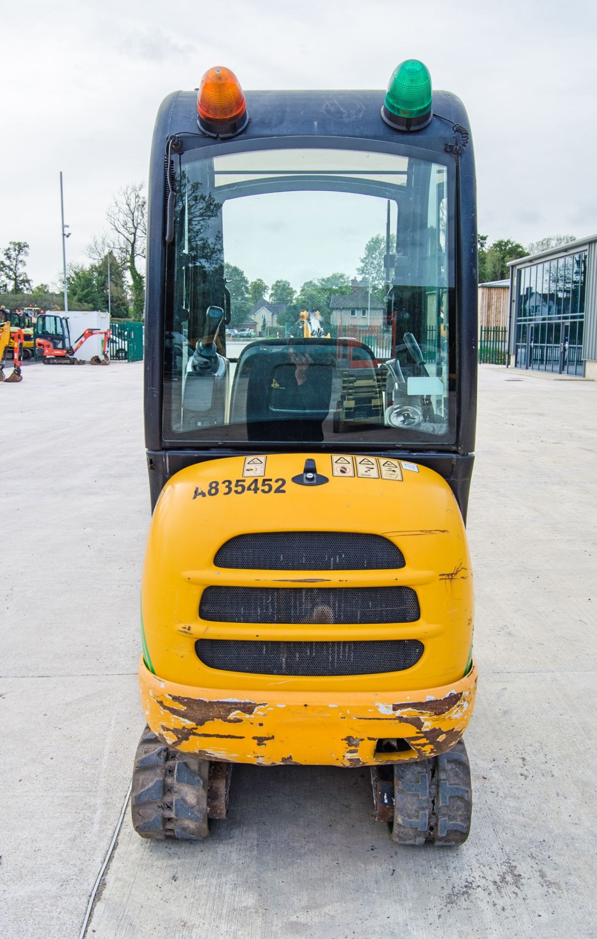 JCB 8018 CTS 1.5 tonne rubber tracked mini excavator Year: 2017 S/N: 2583533 Recorded Hours: 1335 - Image 6 of 26