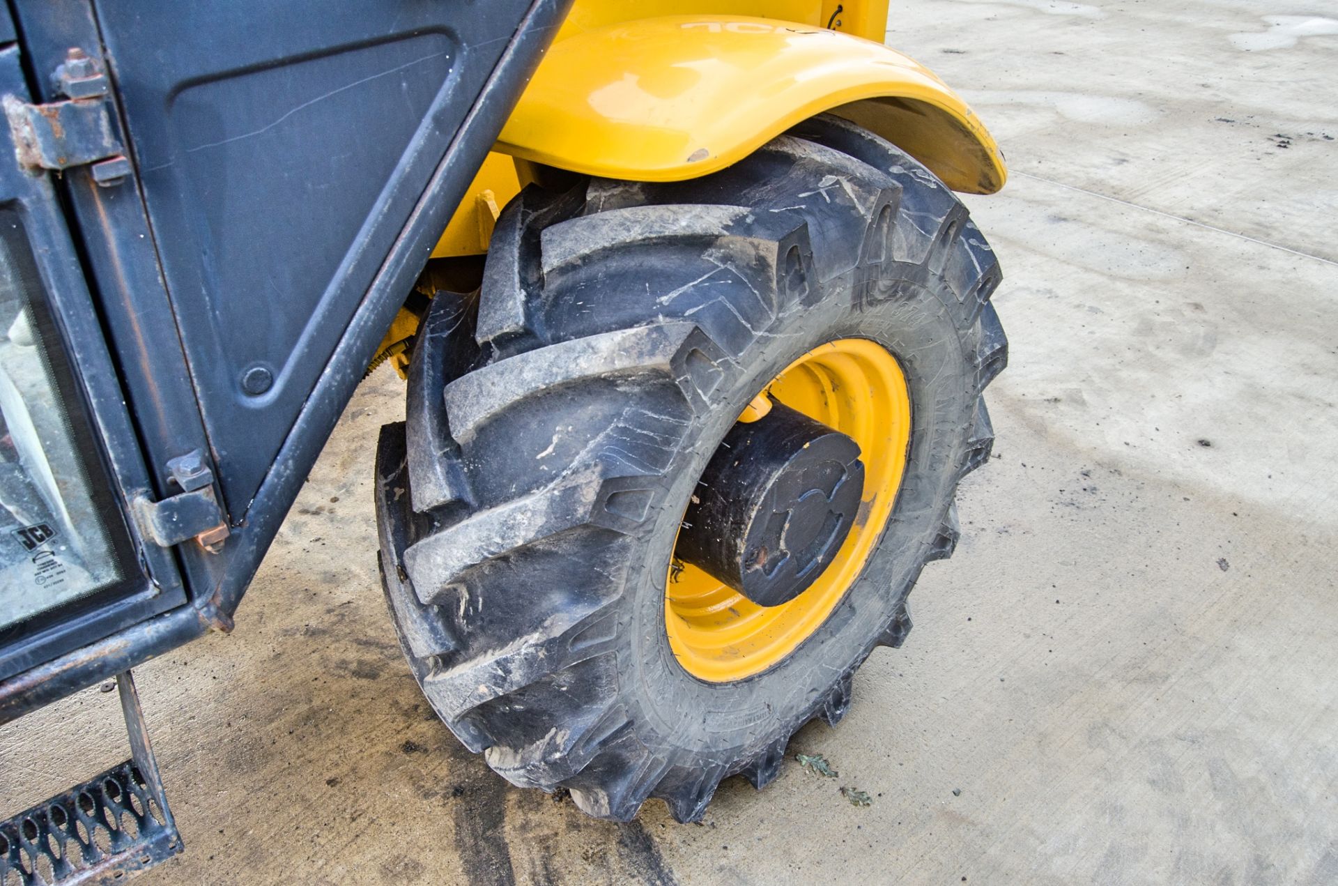 JCB 526-55 5.5 metre telescopic handler Year: 1996 S/N: 279064 Recorded Hours: 9267 - Image 13 of 22