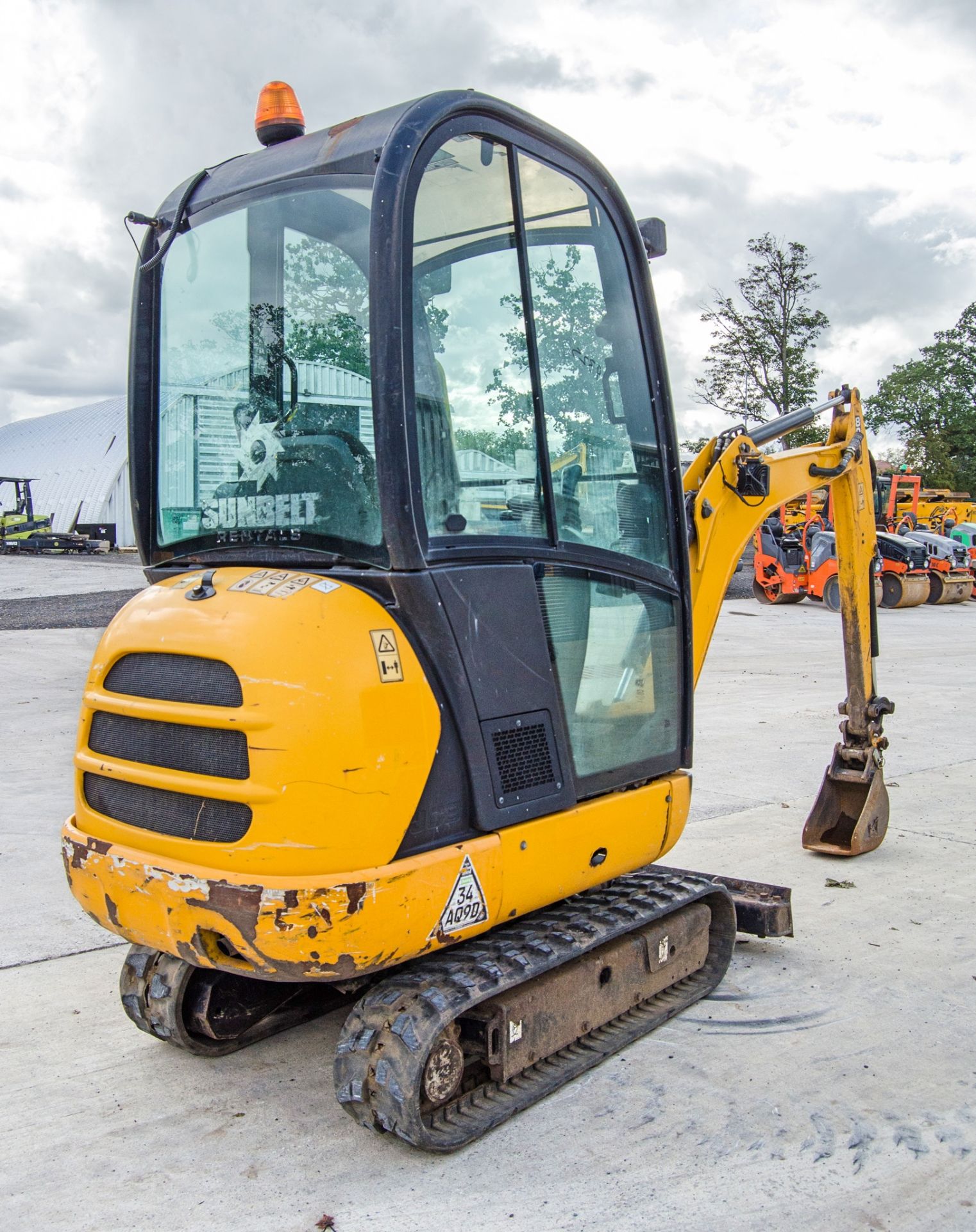 JCB 8018 CTS 1.5 tonne rubber tracked mini excavator Year: 2017 S/N: 2545239 Recorded Hours: 1678 - Image 3 of 26