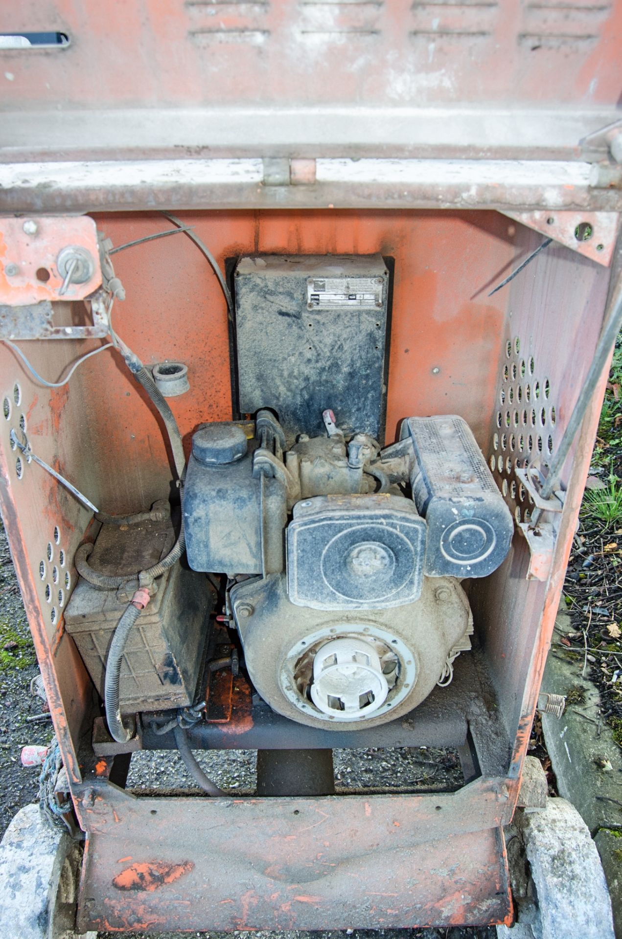 Belle Premier diesel driven site mixer ** Engine parts missing ** A858673 - Image 3 of 3