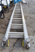 Youngman 3 stage aluminium ladder STL528S