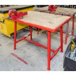 Ridgid collapsible work bench c/w vice WB130