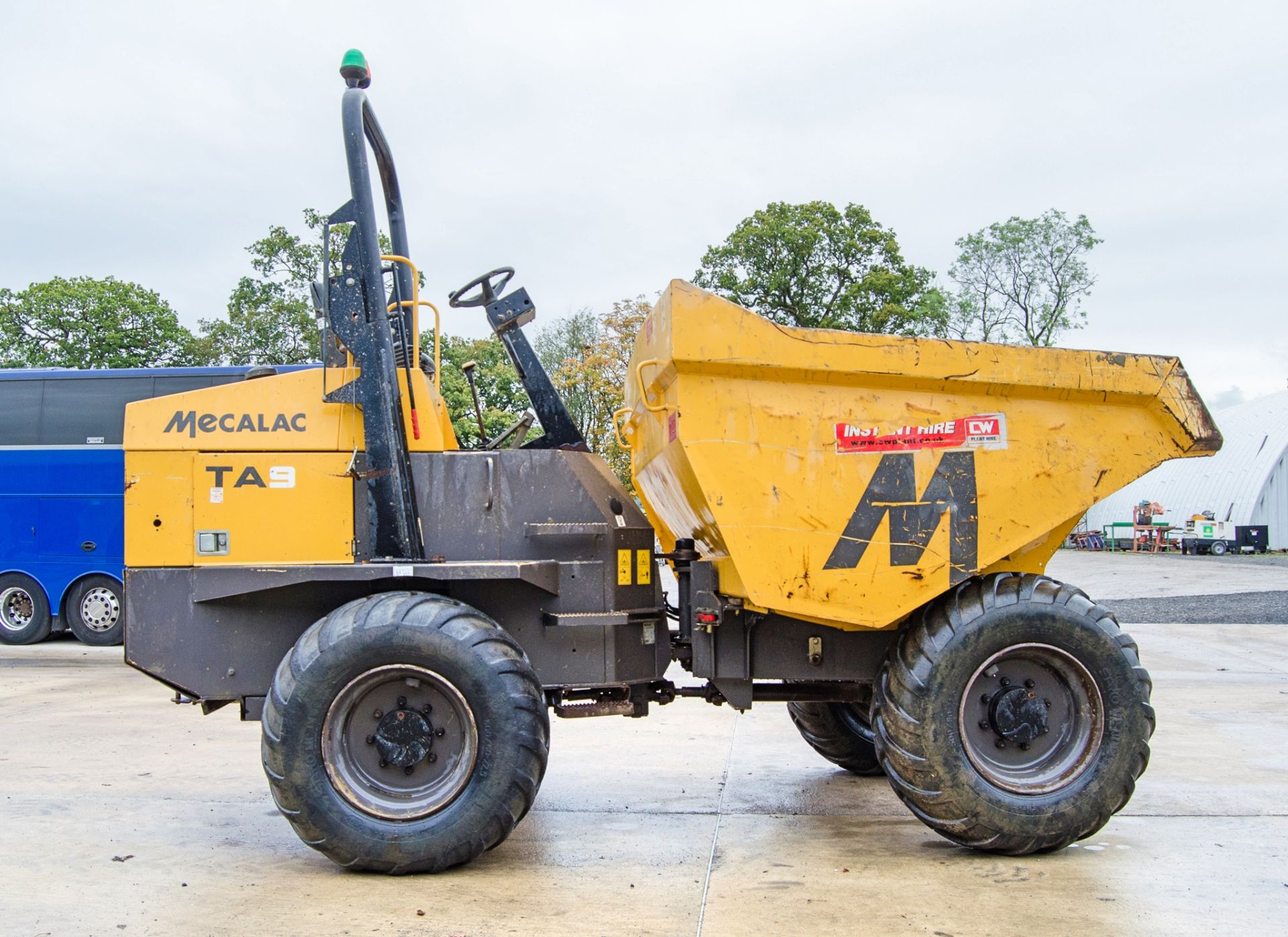 Mecalac TA9 9 tonne straight skip dumper Year: 2018 S/N: EJ2PS4319 Recorded Hours: 2157 82422 - Image 8 of 22