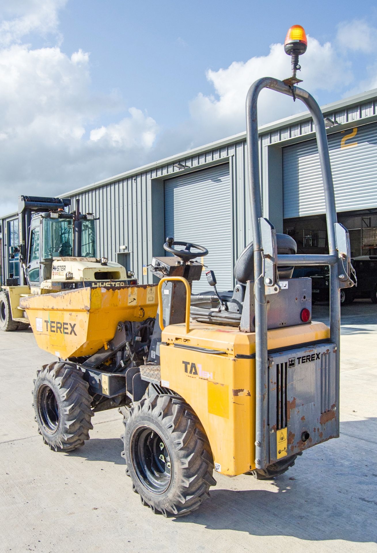 Terex TA1EH 1 tonne hi-tip dumper Year: 2014 S/N: EE9NY2095 Recorded Hours: 1424 A644704 - Image 4 of 22