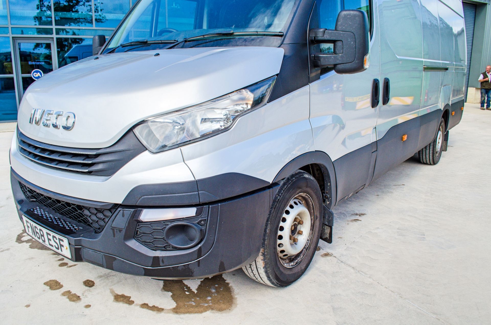 Iveco Daily 35S14V LWB High Roof Euro 6 Automatic panel van Registration Number: FN68 ESF Date of - Image 9 of 30